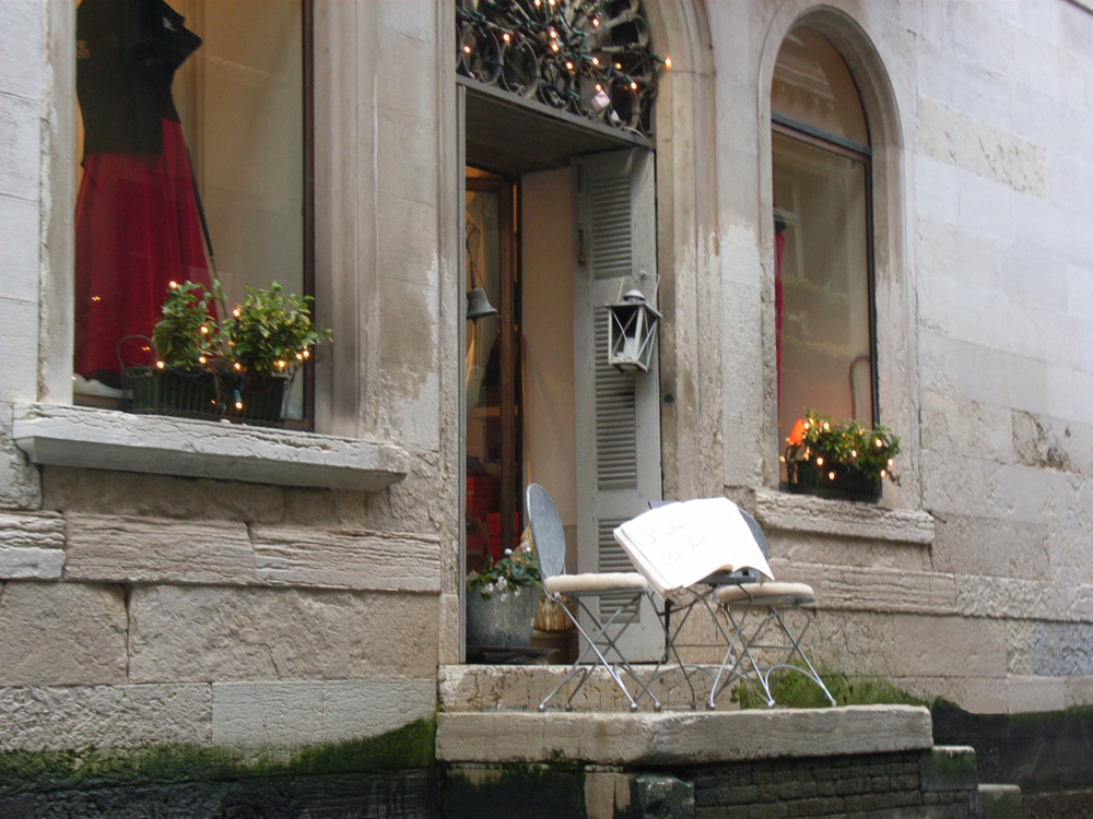ITALY PHOTO low res.jpg