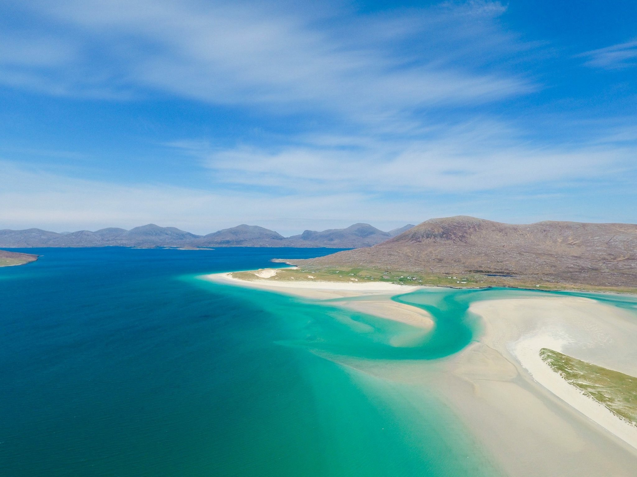 Seilebost and Luskentyre (photograph by Derek MacKinnon)