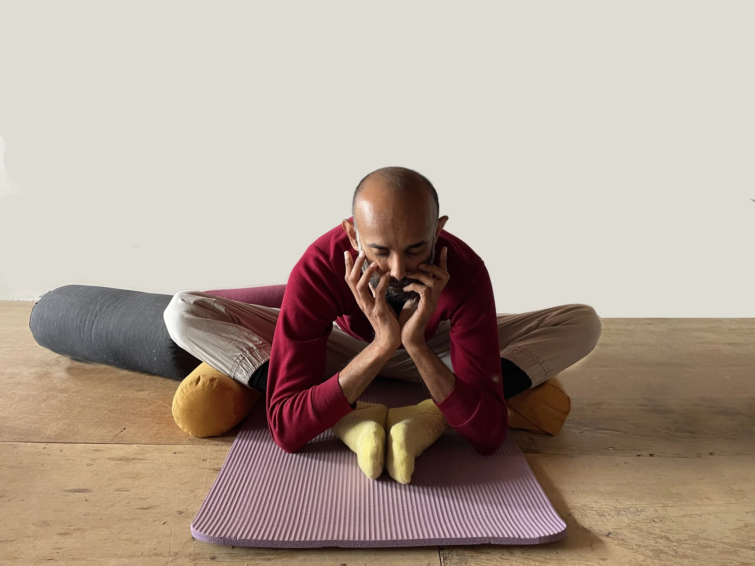 Yoga for connection 1/6 - 6-week online course pre booking required
