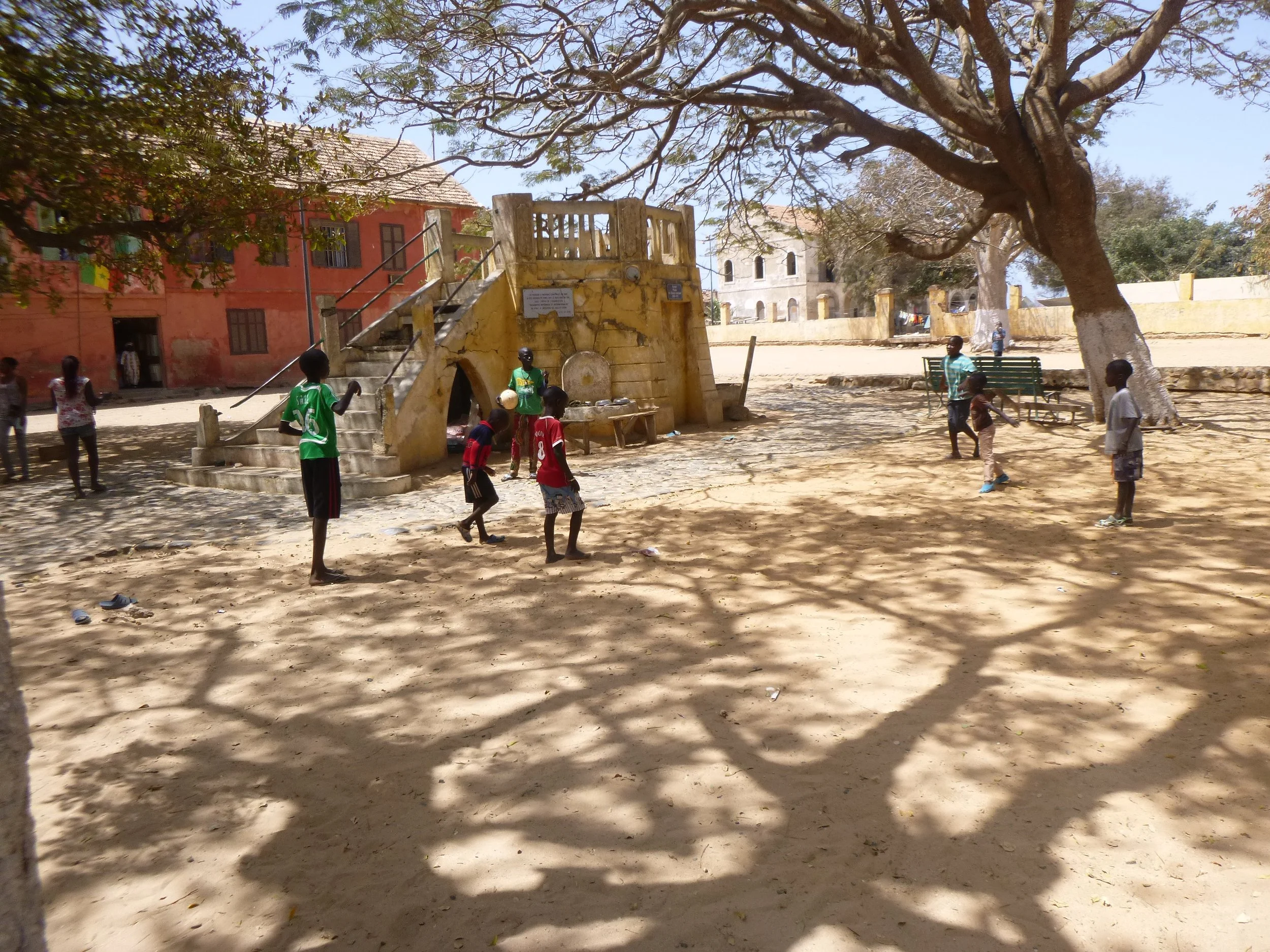 Kids in the town square on Goree.JPG