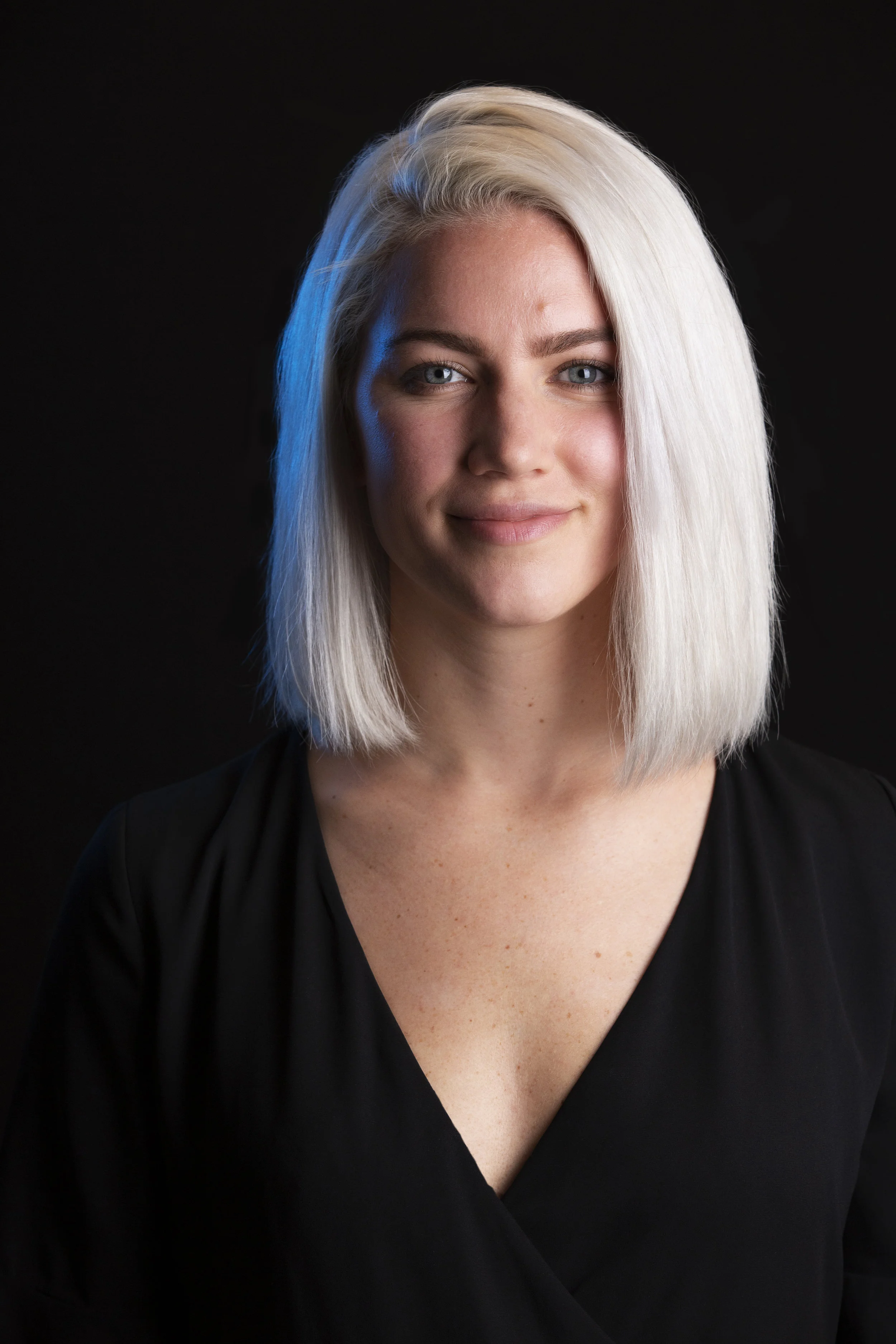 Colleen Headshot.jpg