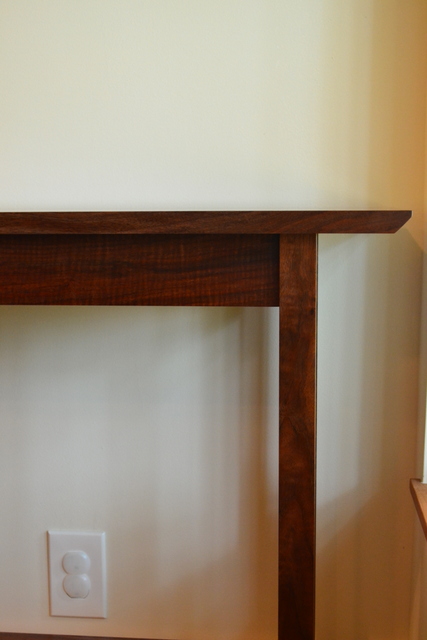Edge Detail of Console Table 