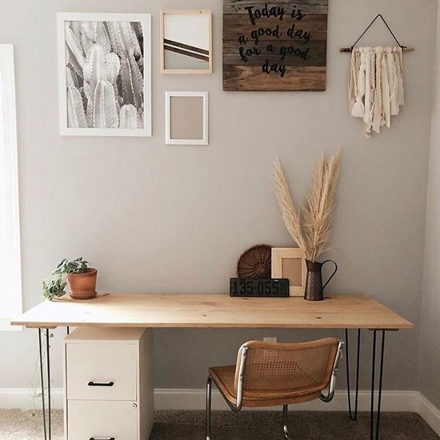 Had to share this beautiful space! So I love with it 😍 #workspace #happyplace