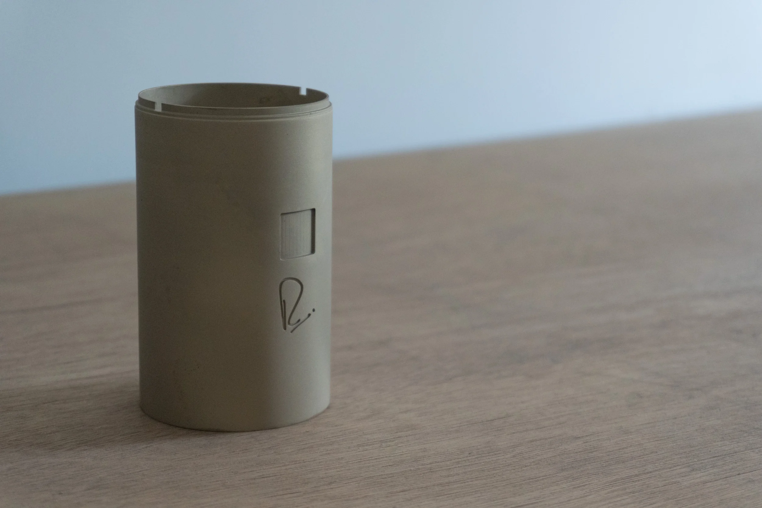 As with all Rupert Neve Signature Series microphones, the RNT's solid brass chassis is milled in our own machine shop.