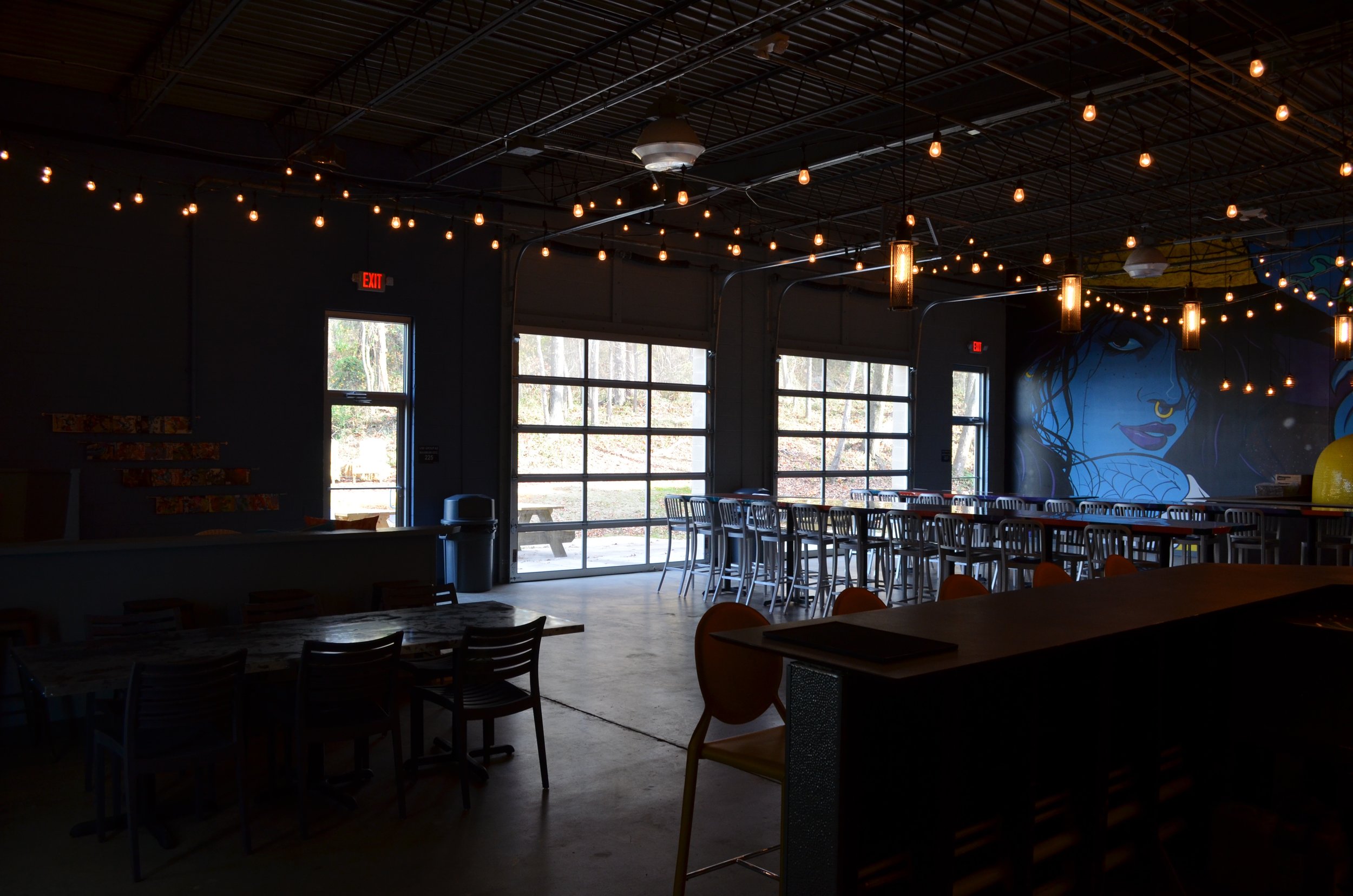 Brewpub_GarageDoors.jpg