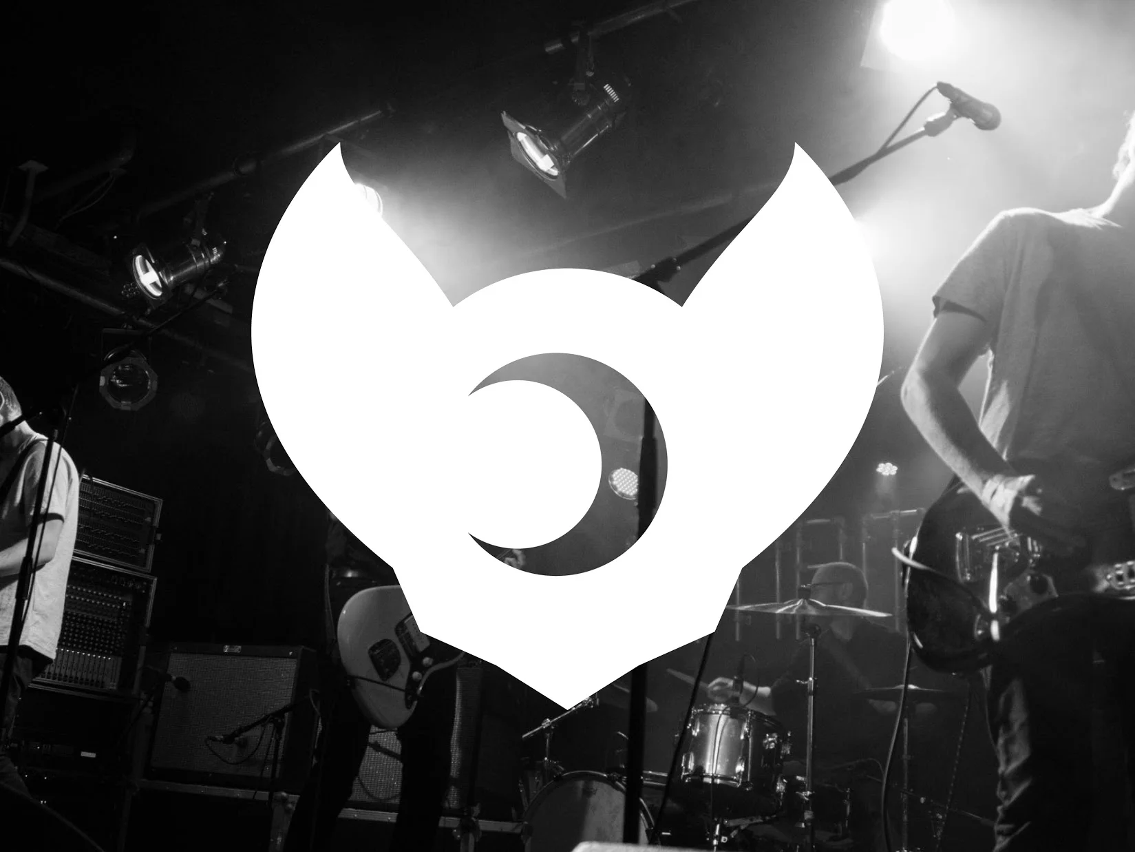 Vi Young_Logo.jpg