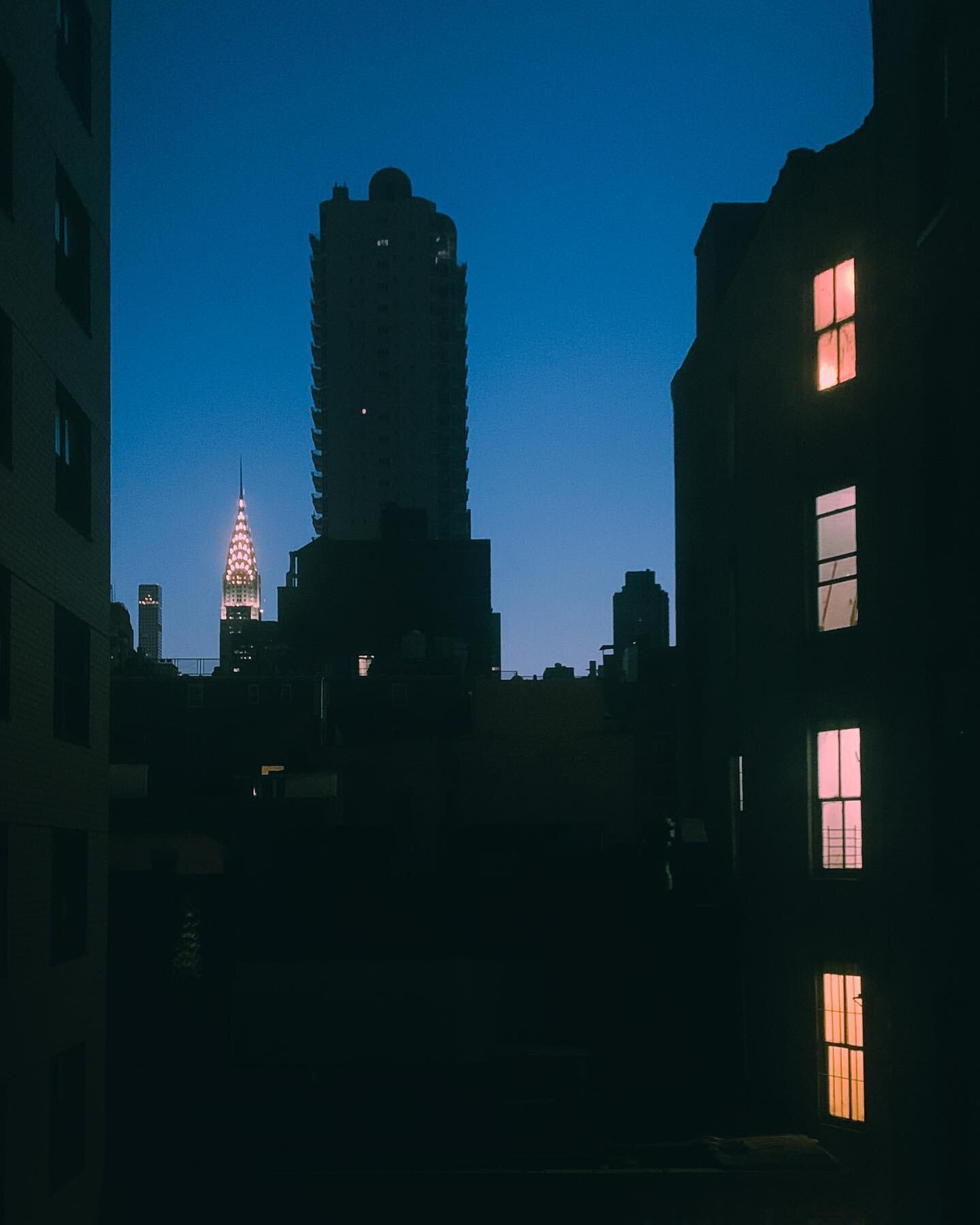 🌃