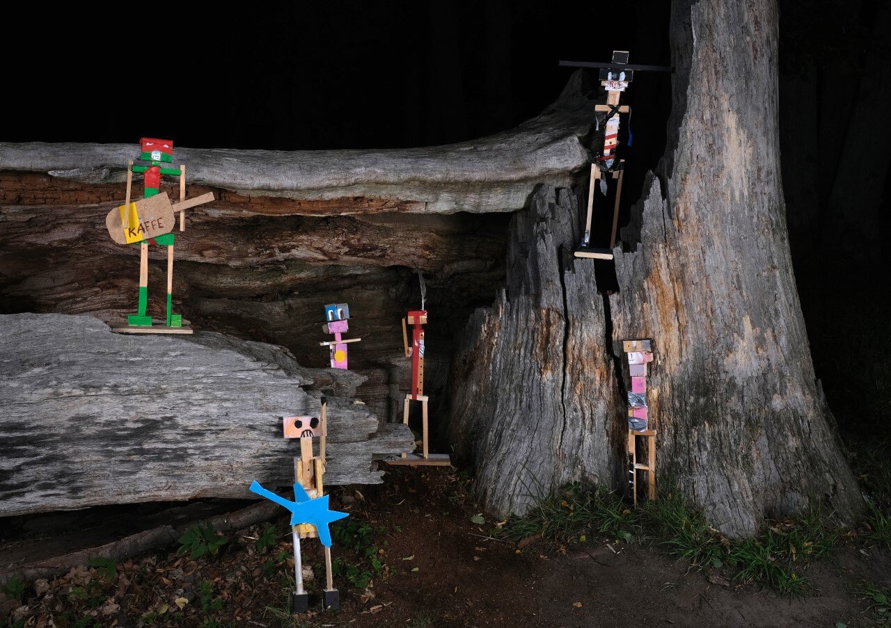 The night and the Band Rope, Blood and Stones