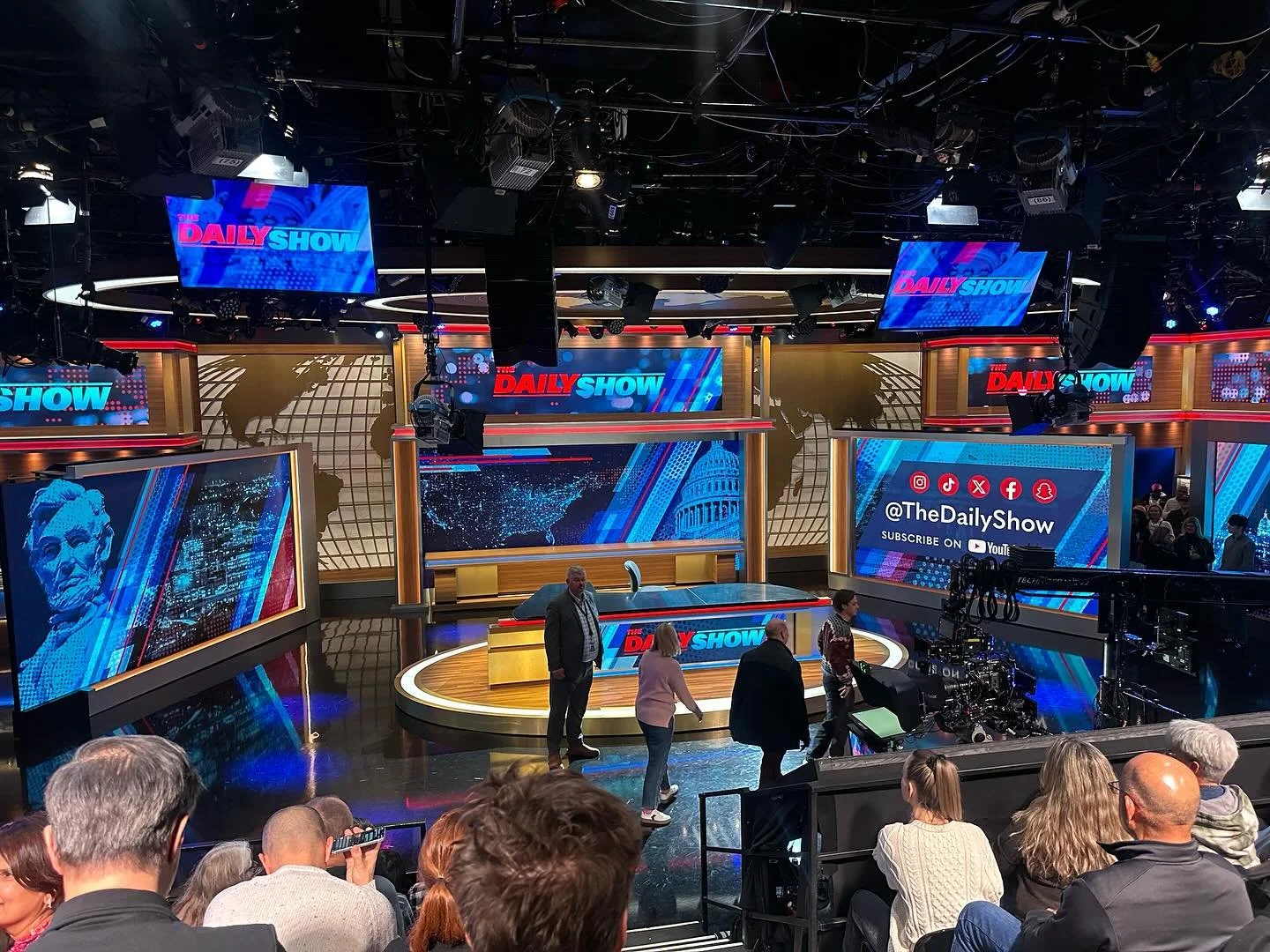 Seeing @thedailyshow ! #jonstewart