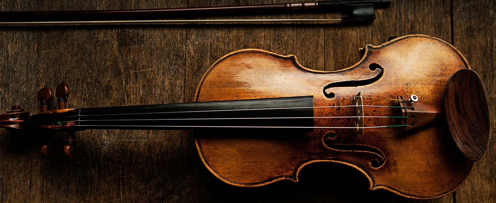 banner_violin-1600x655.jpg