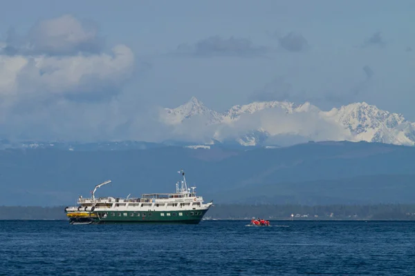 JUST IN: New Craft Beer Theme Cruises Explore Islands and Shoreline of Coastal Washington