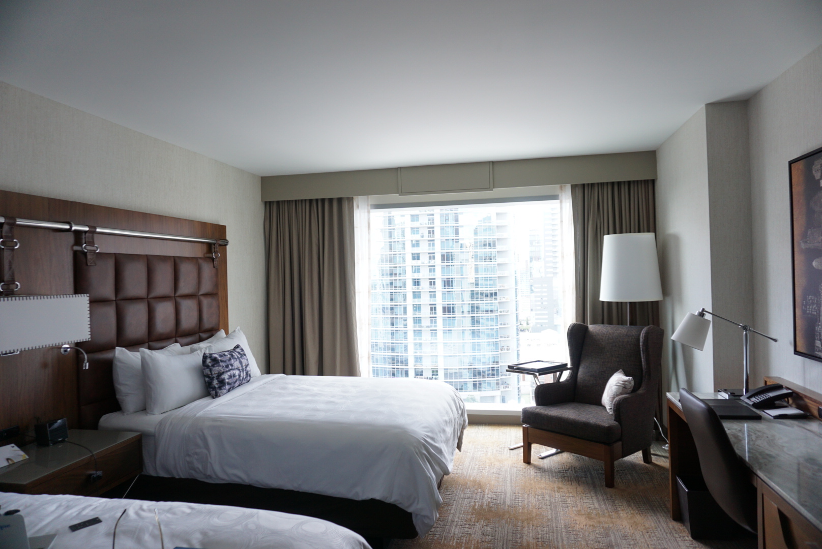 So impressed with my spontaneous hotel room!