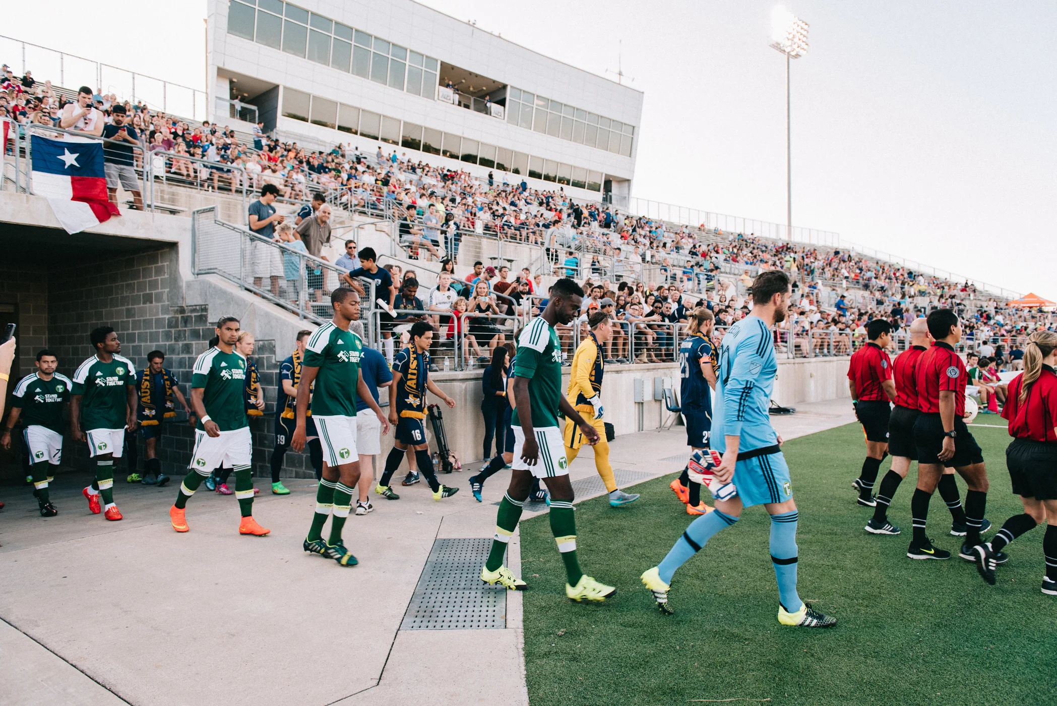 Aztex-vs-Timbers-II-1.jpg