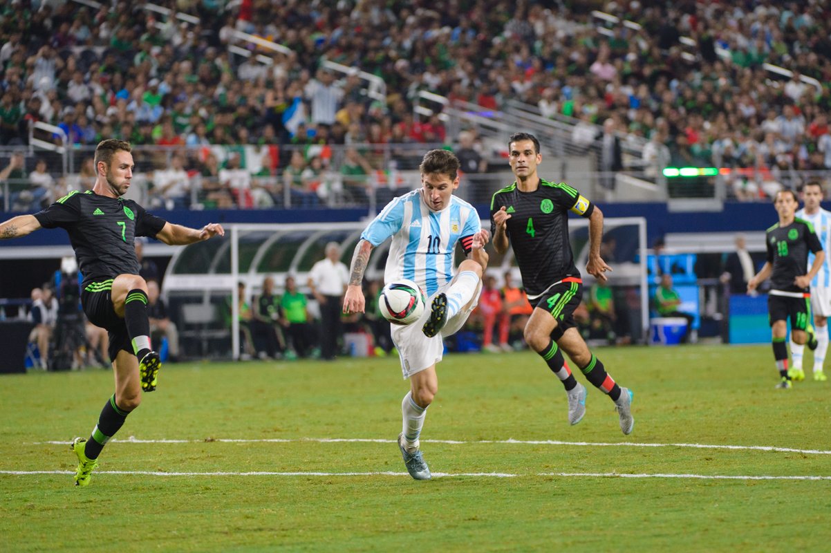 Mexico-vs-Argentina-CarlosBarron-62.jpg