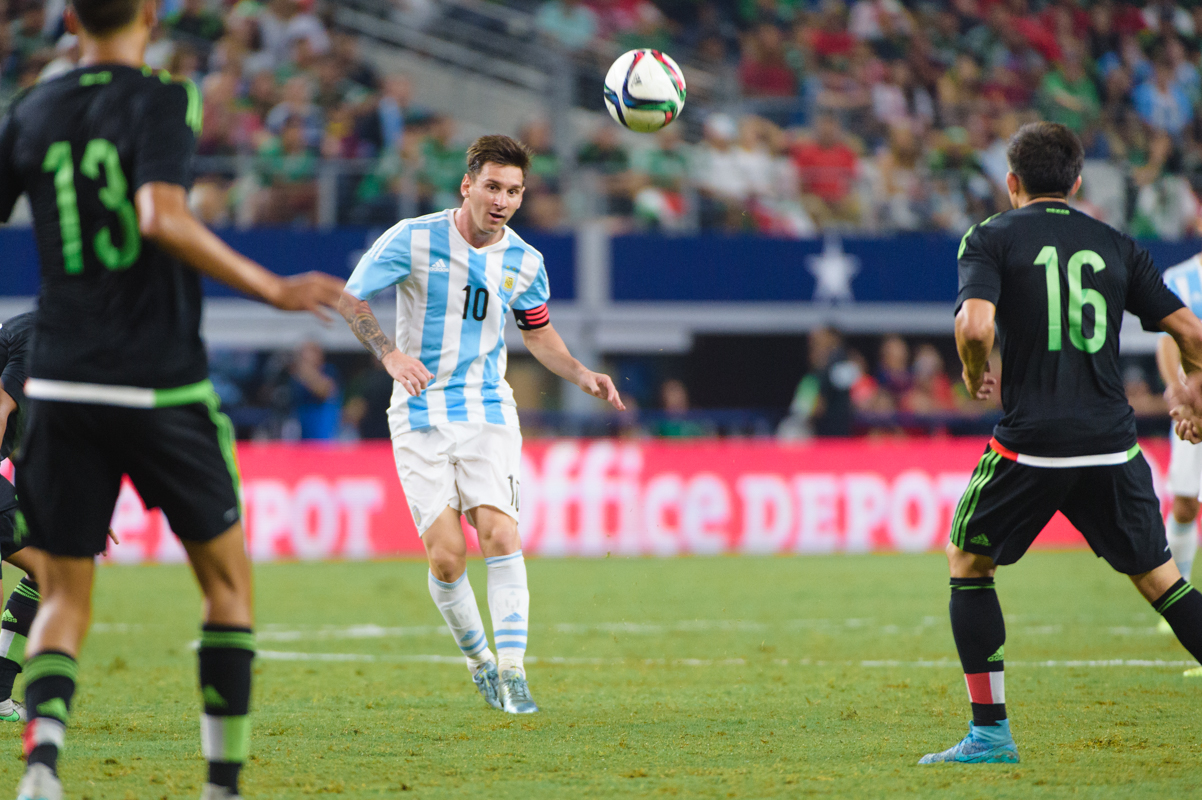 Mexico-vs-Argentina-CarlosBarron-79.jpg