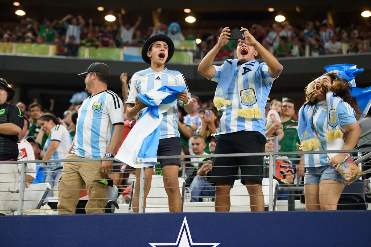 Mexico-vs-Argentina-CarlosBarron-114.jpg