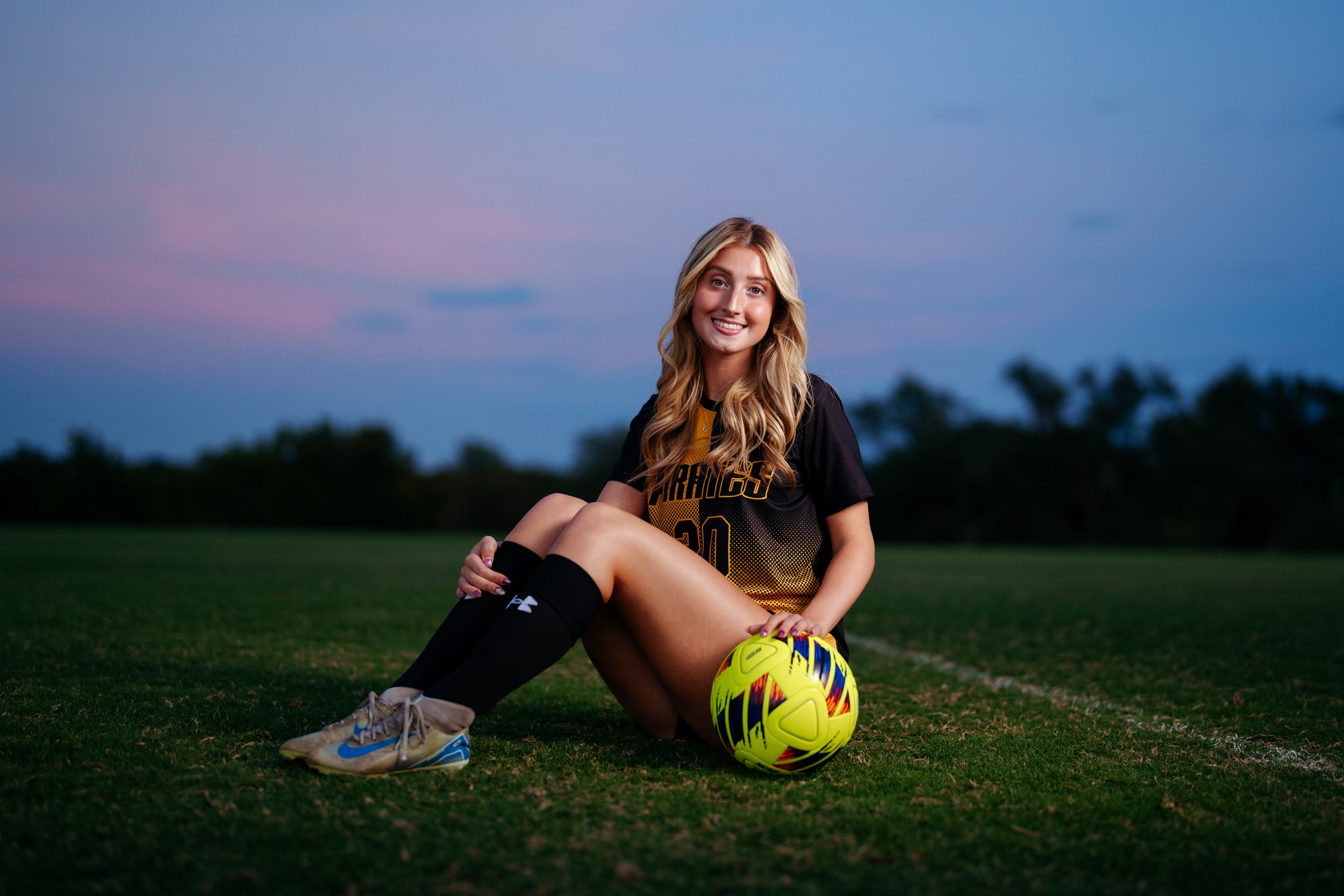 251006-SU-W-Soccer-Seniors-202581.jpg