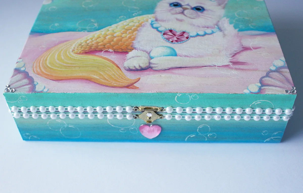 purrmaid_box2.jpg