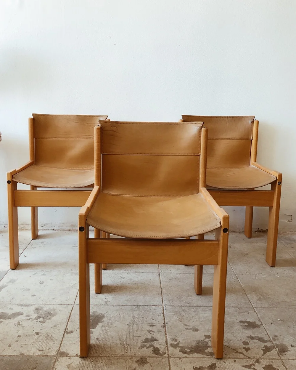 leather slingback chair on Chairs Counter Space