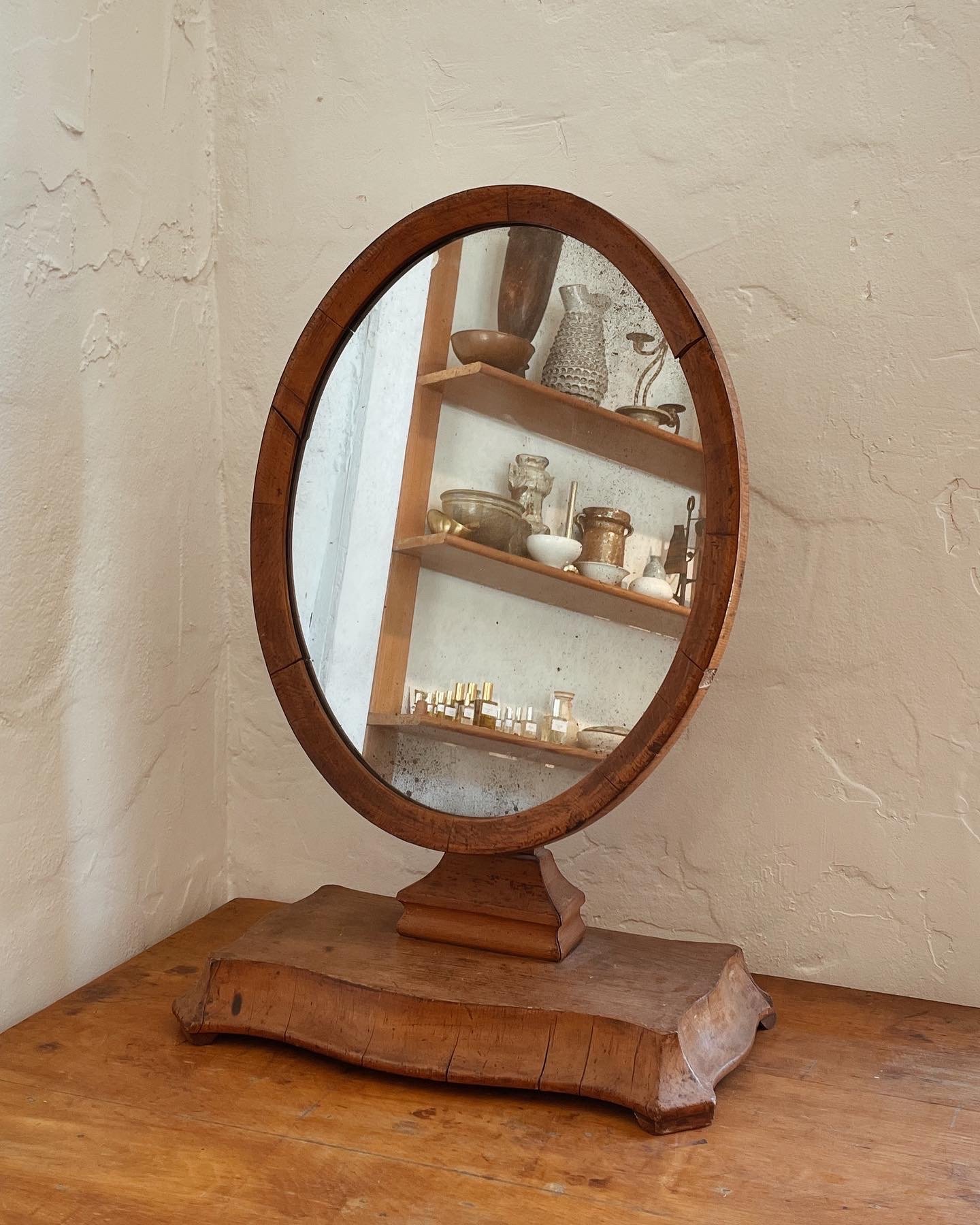 woodtablemirror3.JPG
