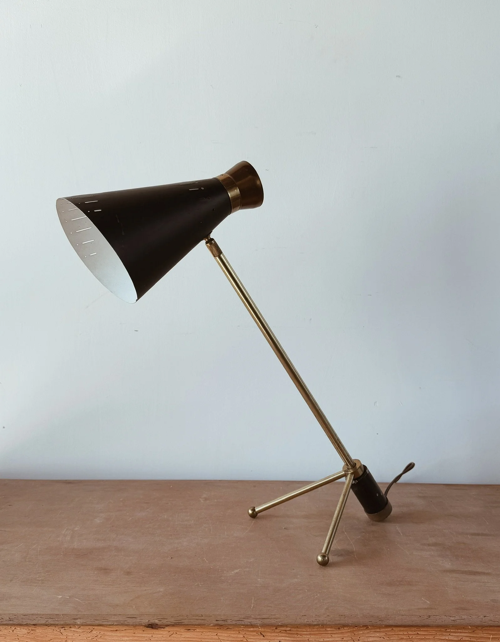 Brass Counter Weight Adjustable Table Lamp