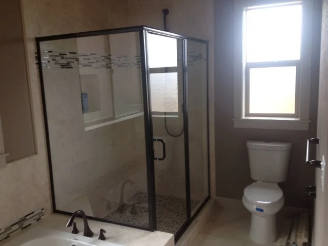 shower door 4.JPG