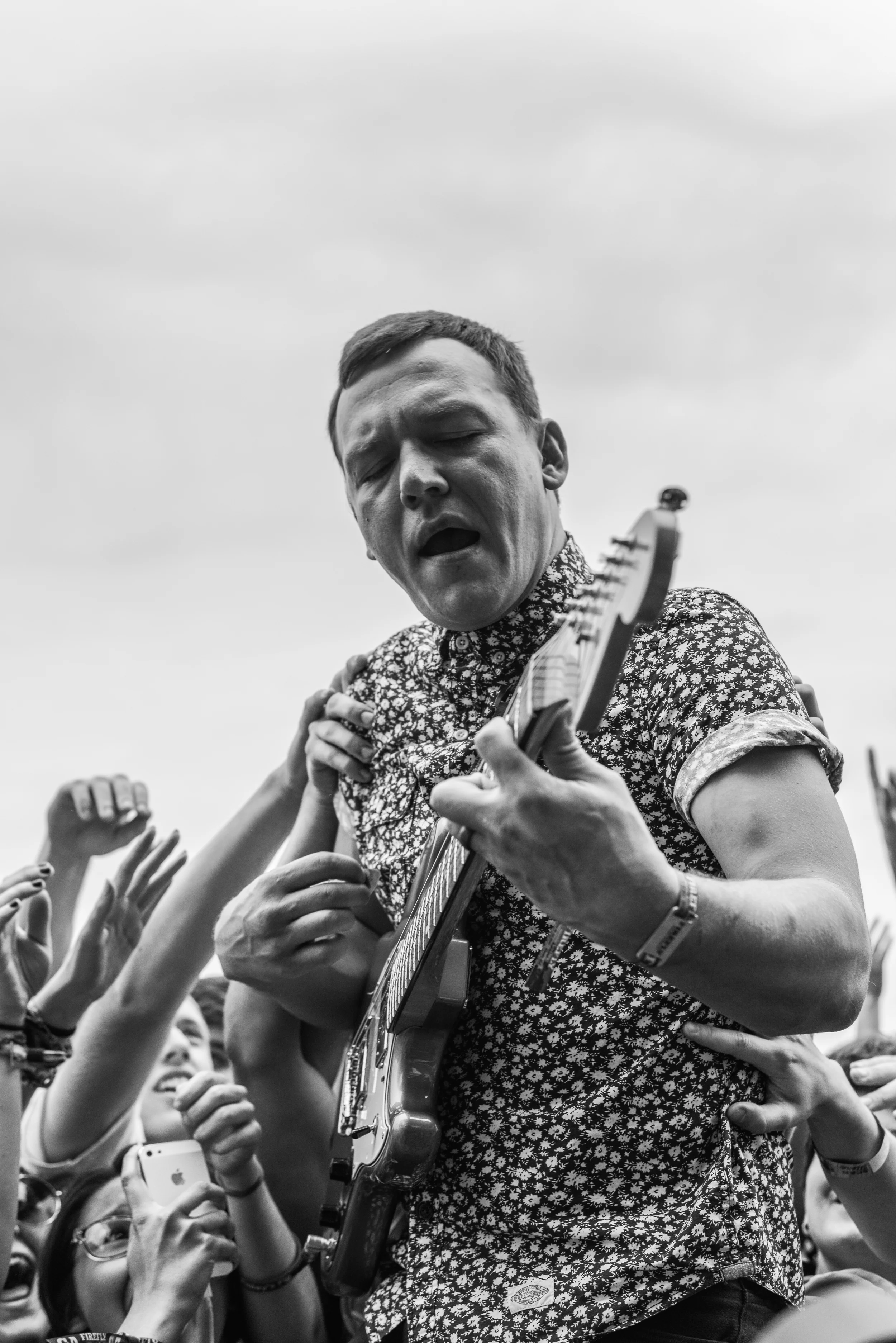 Cage the Elephant
