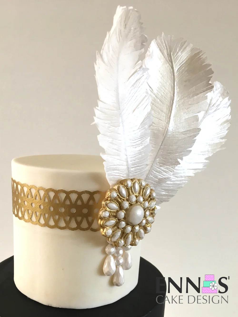 great-gatsby-cake-video-tutorial-ennas-cake-design