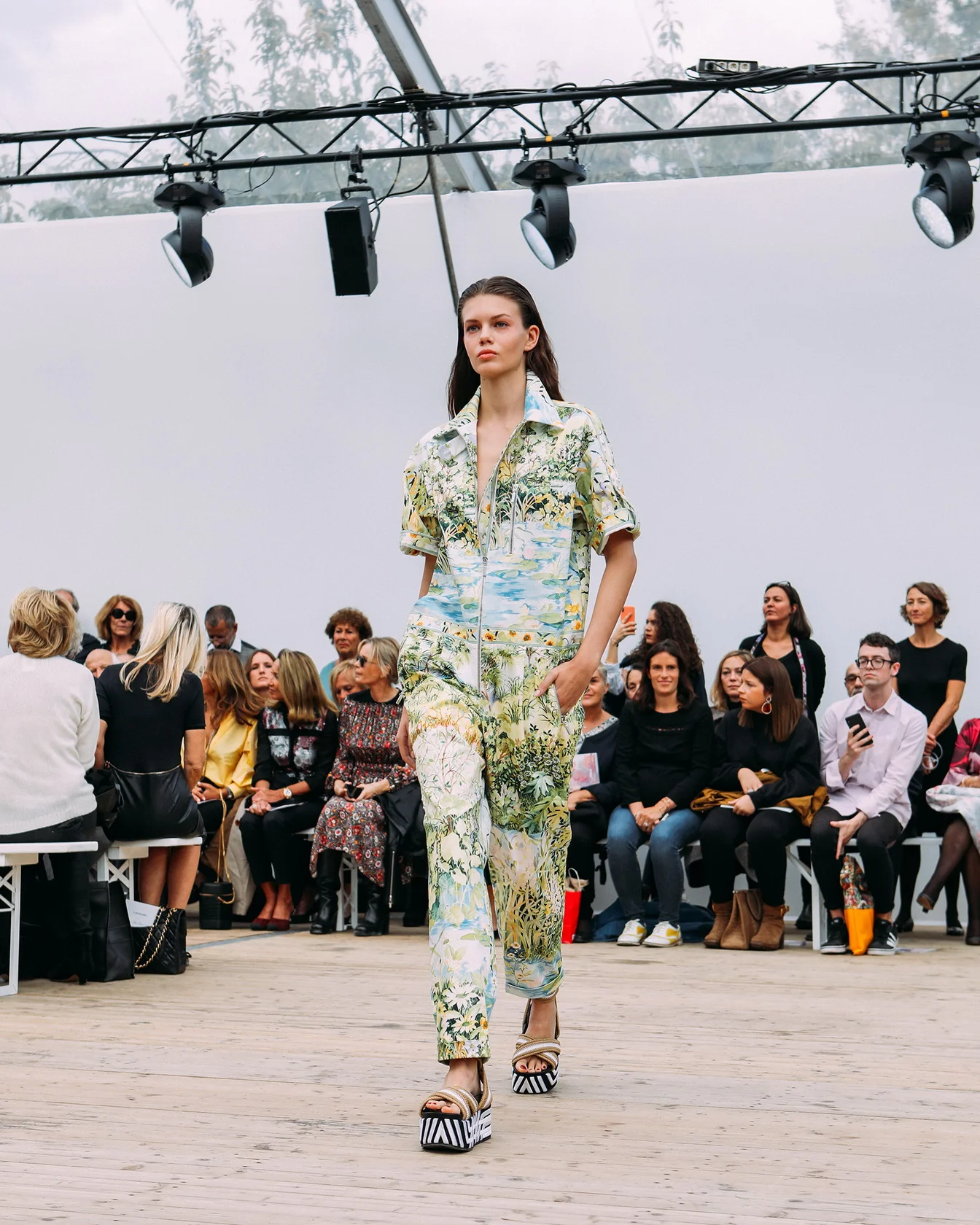 Leonard Paris AW 2018 01.jpg