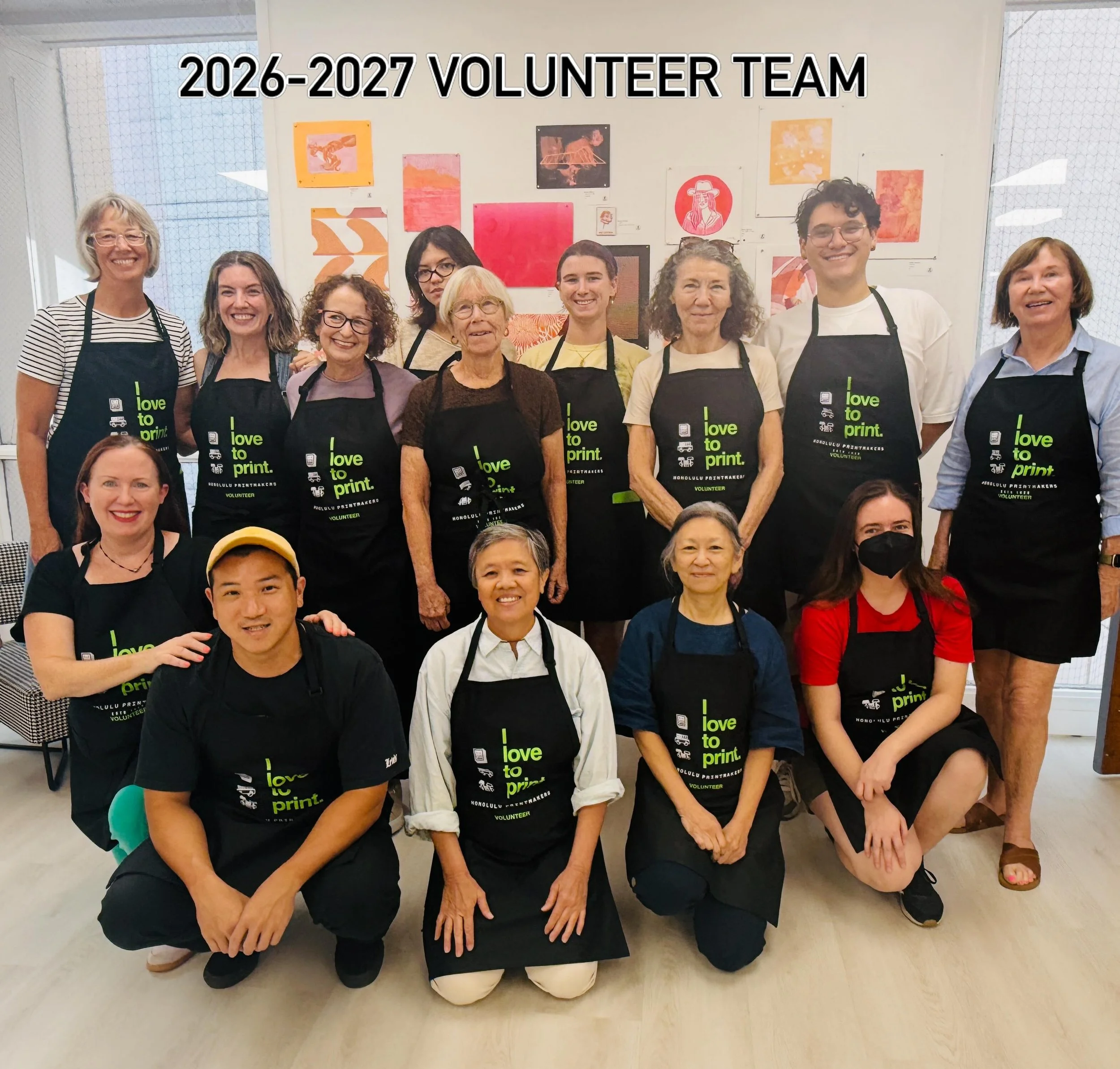 We have the most amazing volunteer team! This IS the special sauce. Everyone got a new fresh Apron to honor our new studio team! We missed our powerhouse helpers @naoise.magee.print, Jared and Kate in this picture. @jamielynndee @mary_ching_2 @pasqua