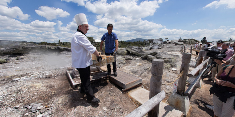 Lunch, Rotorua Style