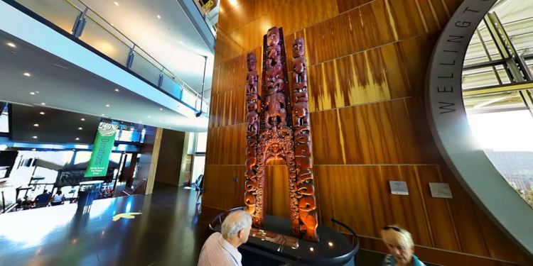 Te Papa Museum - Maori Totem