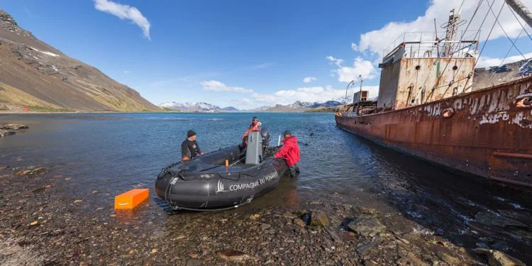 Waiting to depart Gryfviken