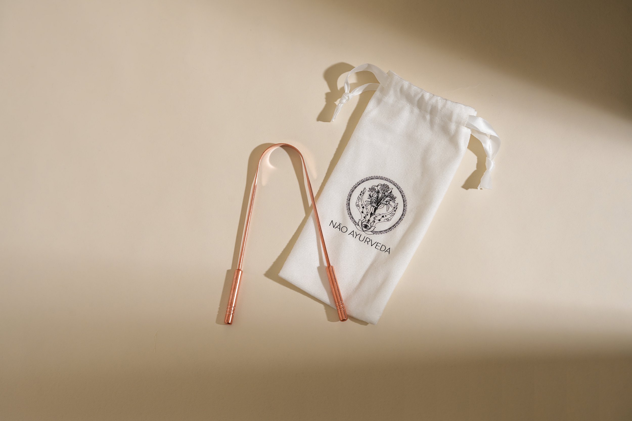 Copper Tongue Scraper with Bag.jpg