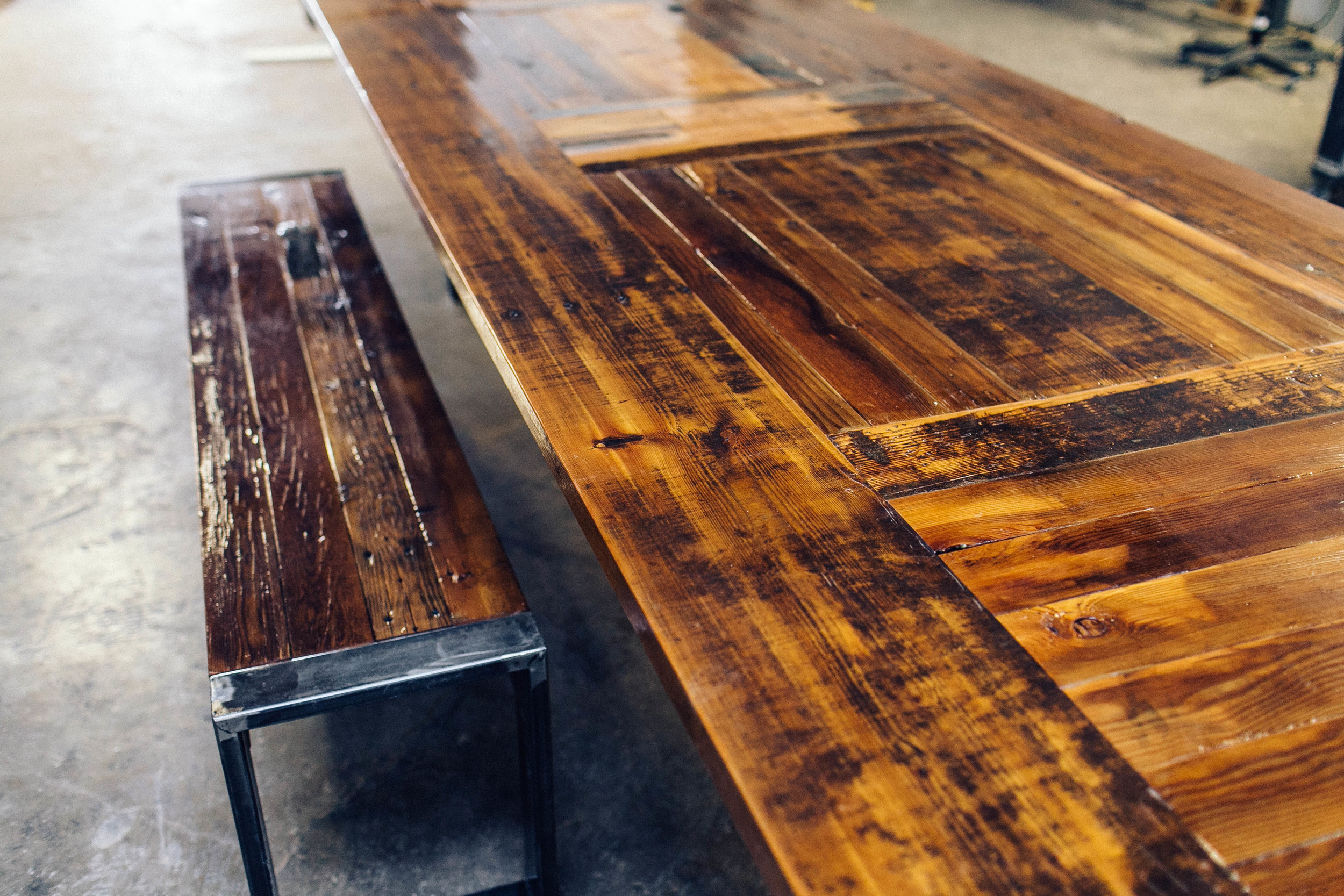 barnwood_diningtable_crawford20141113_0003.jpg