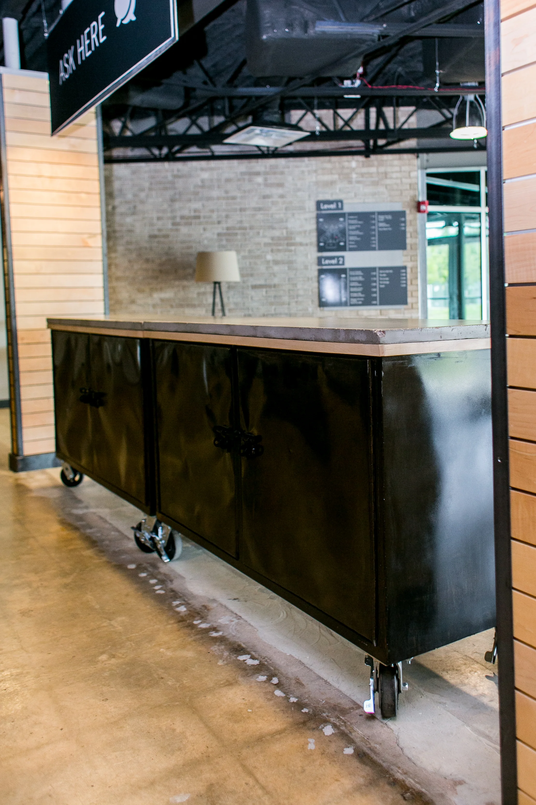 Welcome Desks