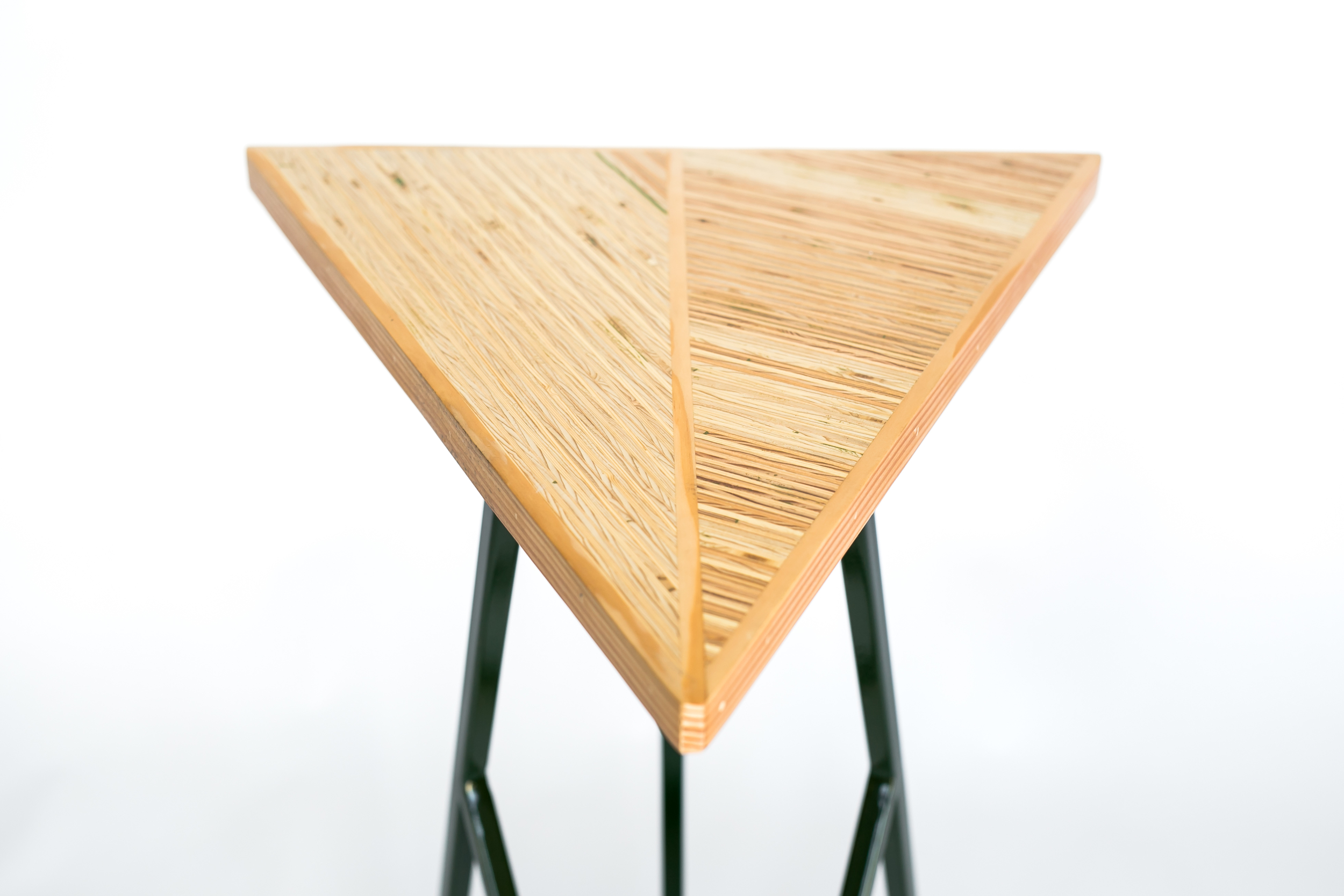 Ply Triangle Steel