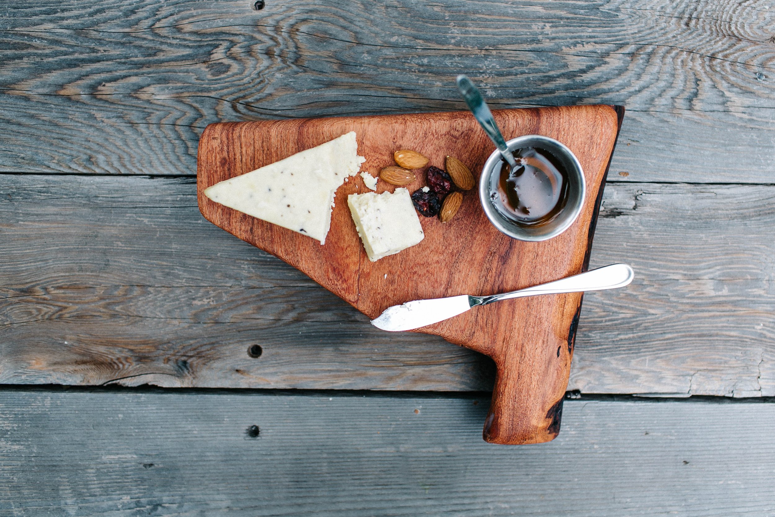 handmade cheese boards-67.jpg