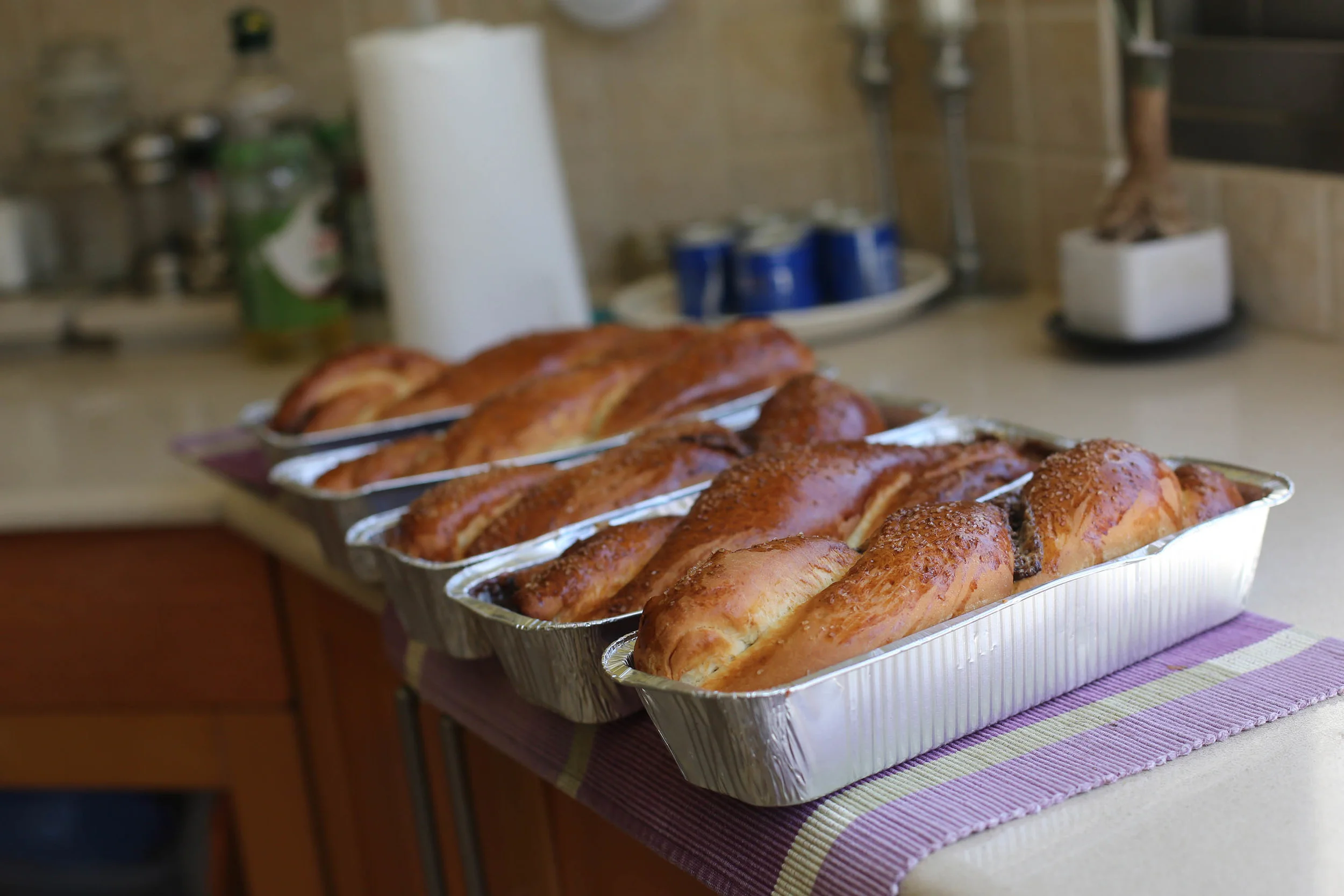 Cakes prepared for after the Yom Kippor fast. Dough rolled with chocolate and walnuts.