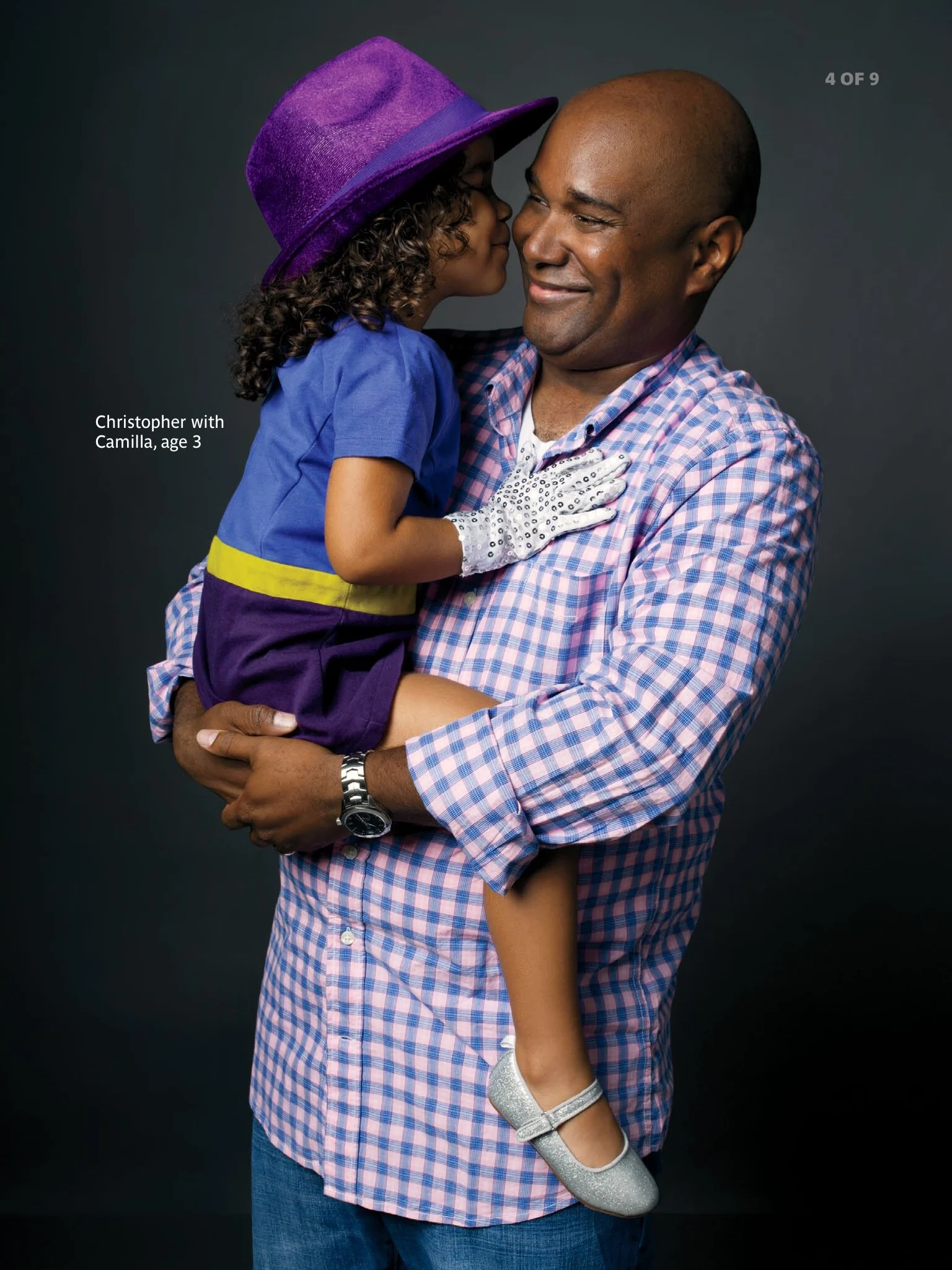 Here is the photo by Henry Leutwyler that was used for the article.