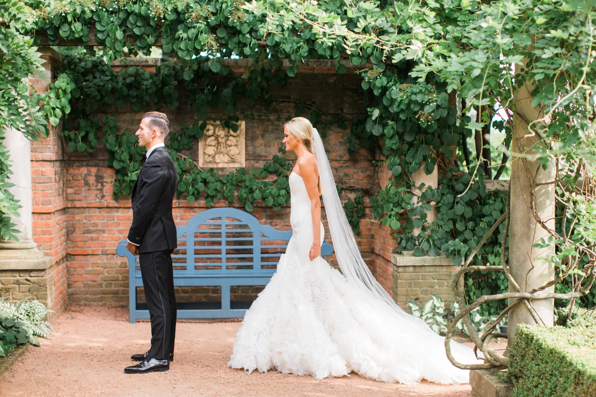kristin-la-voie-photography-Chicago-Botanic-Garden-Wedding-245.jpg