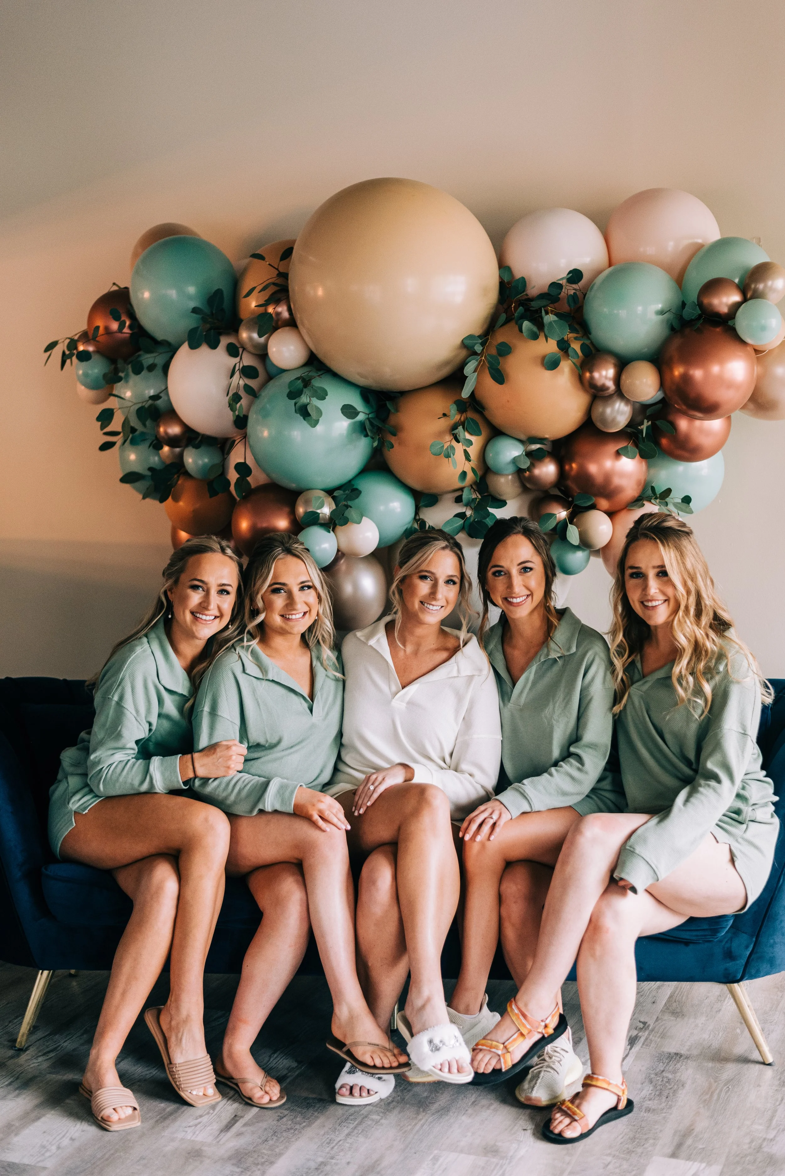 D&NGirlsGettingReady-49.jpg
