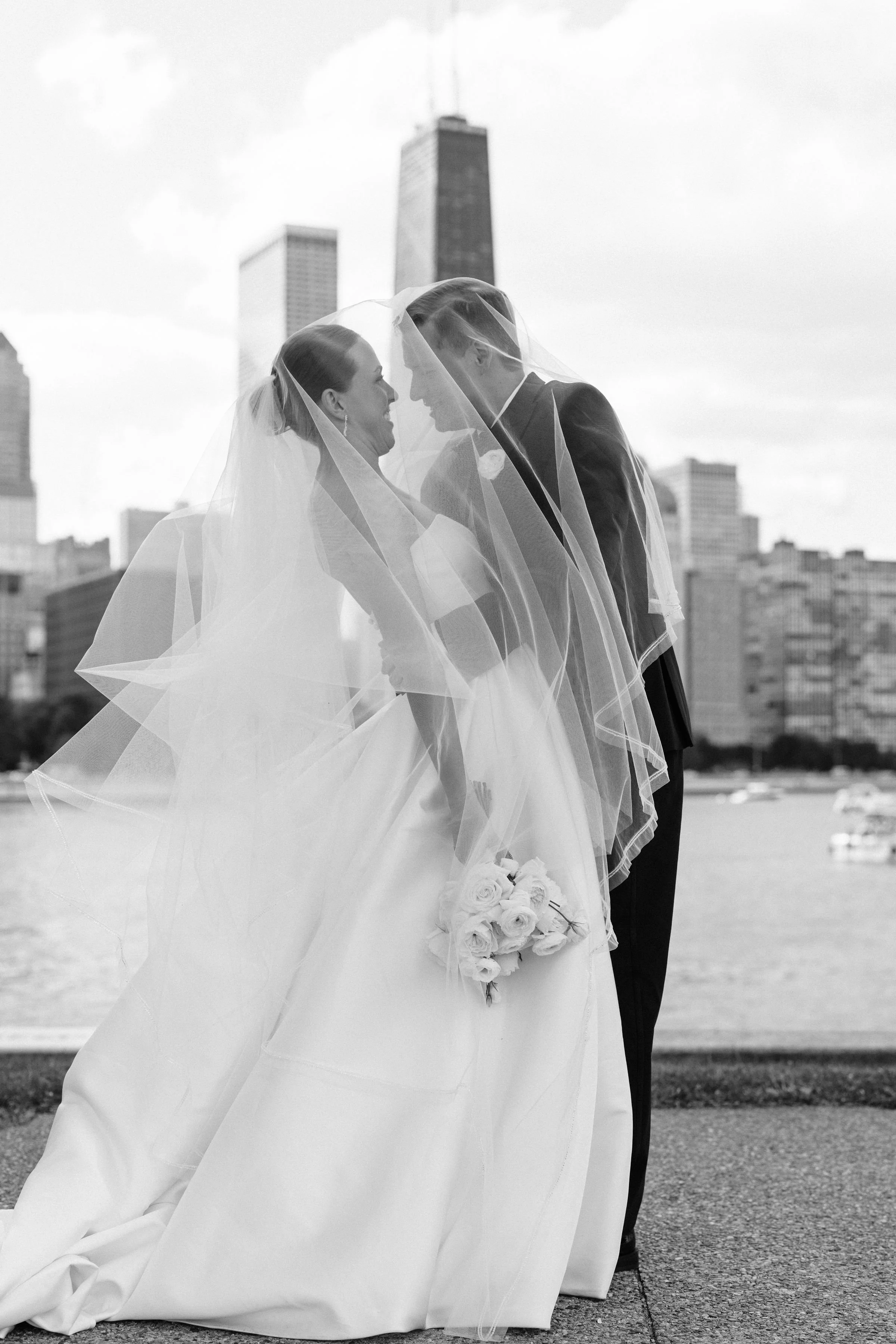 Brittany&BlakePREVIEWS-58.jpg