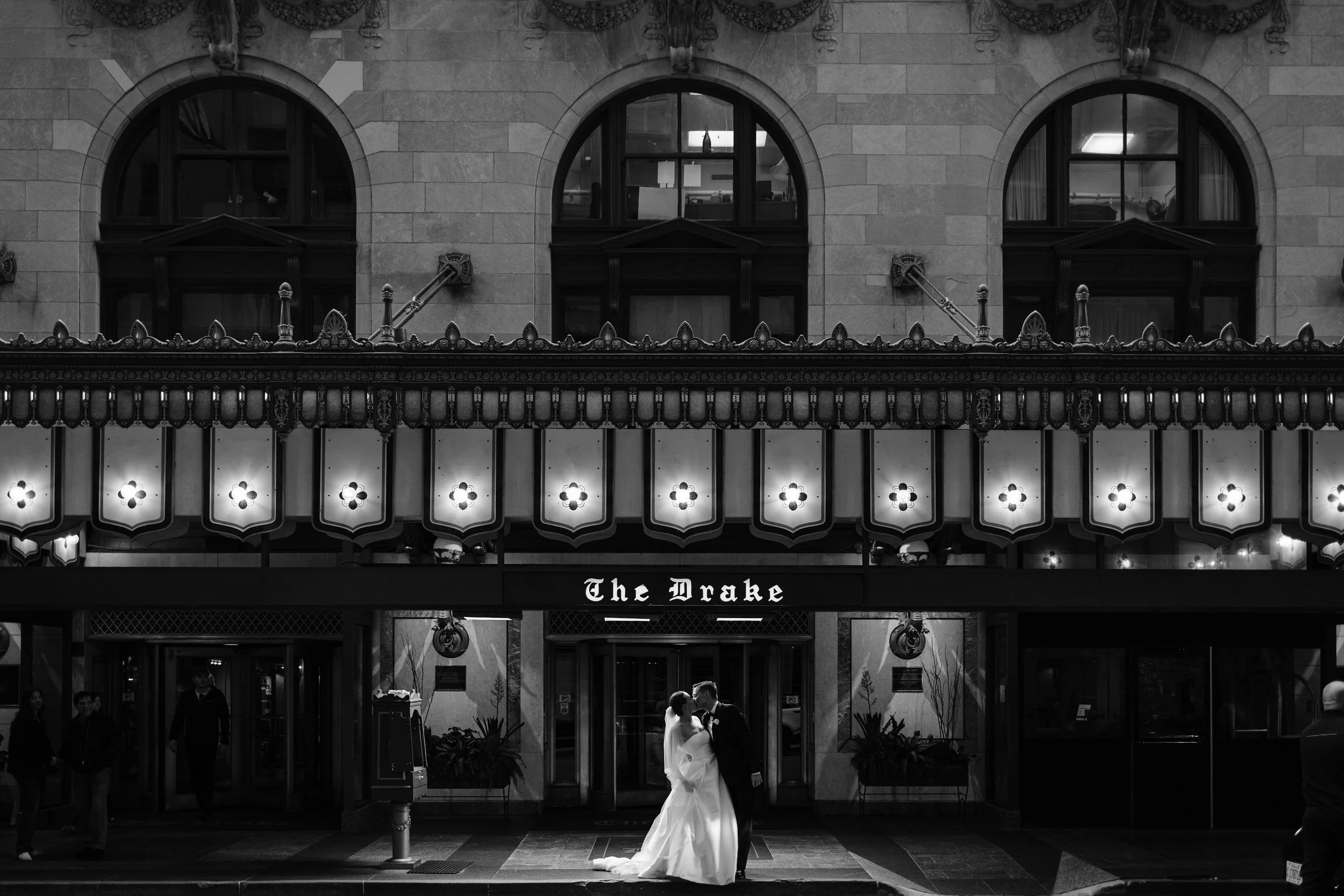 Brittany&BlakePREVIEWS-89.jpg