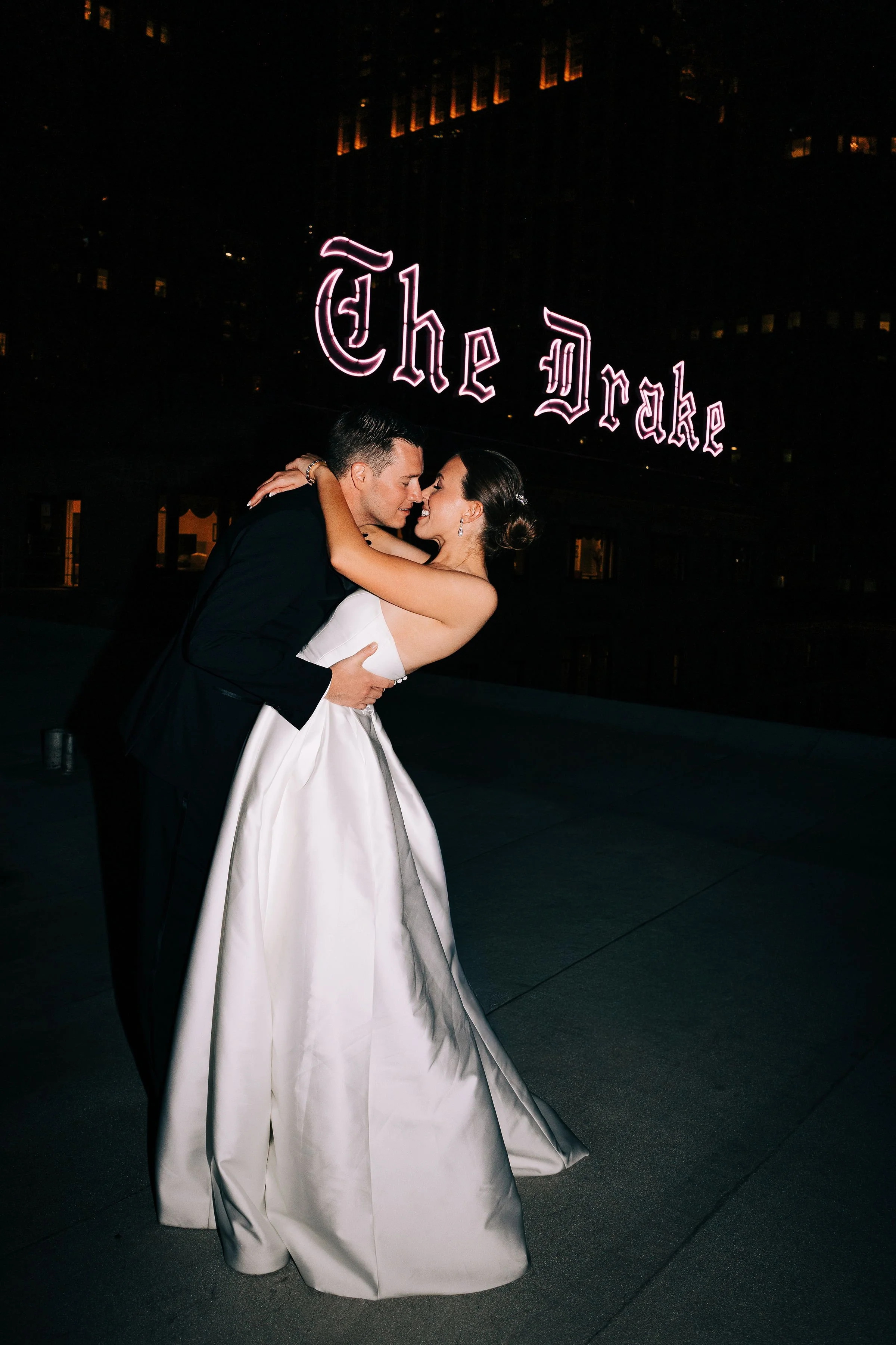 Brittany&BlakePREVIEWS-112.jpg