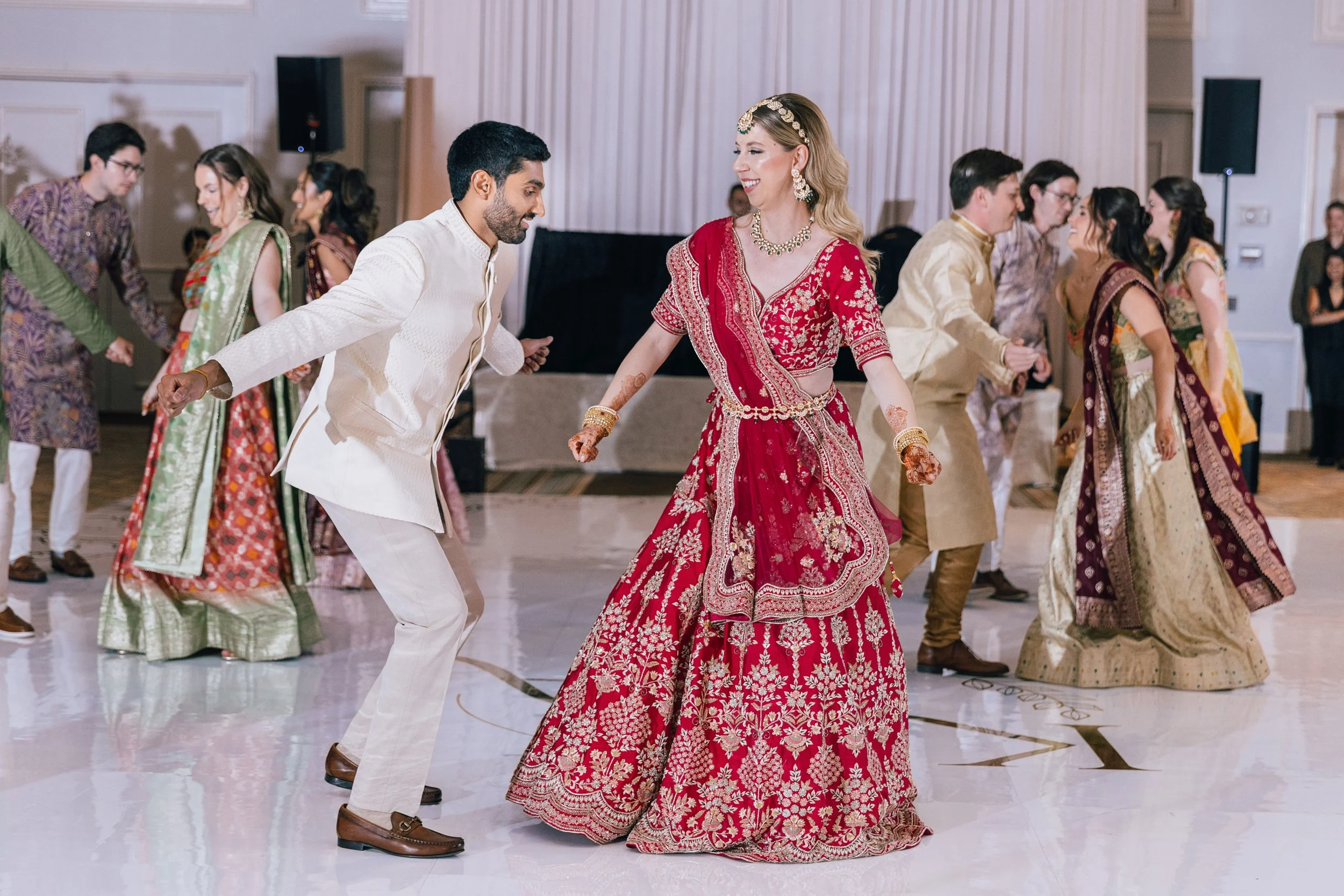 Chicago-wedding-photographers-Maha-Studios-Kelly-Aneesh-Reception-413.JPG