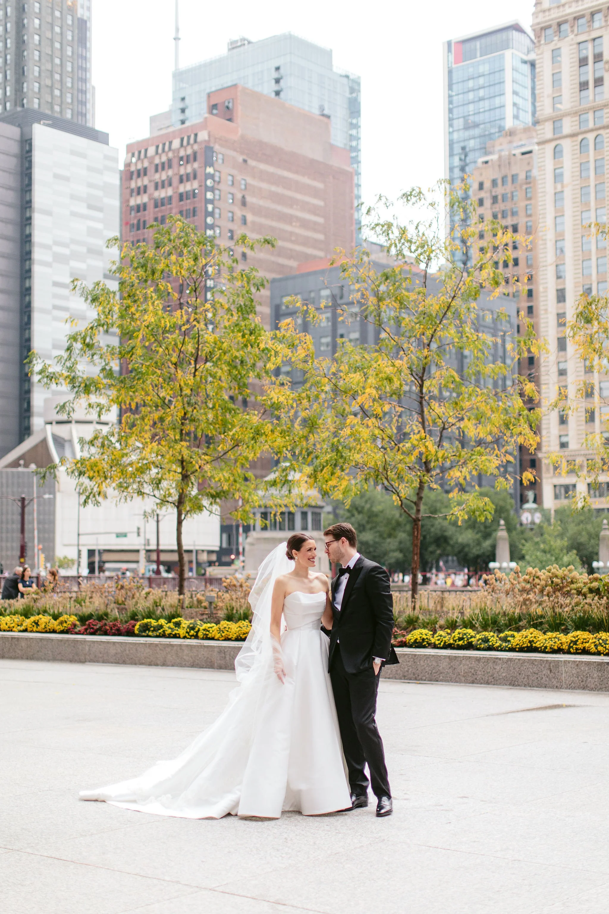 NicodemCreative-Maddie+AndrewWedding-TheOldPostOfficeChicago-384.jpg