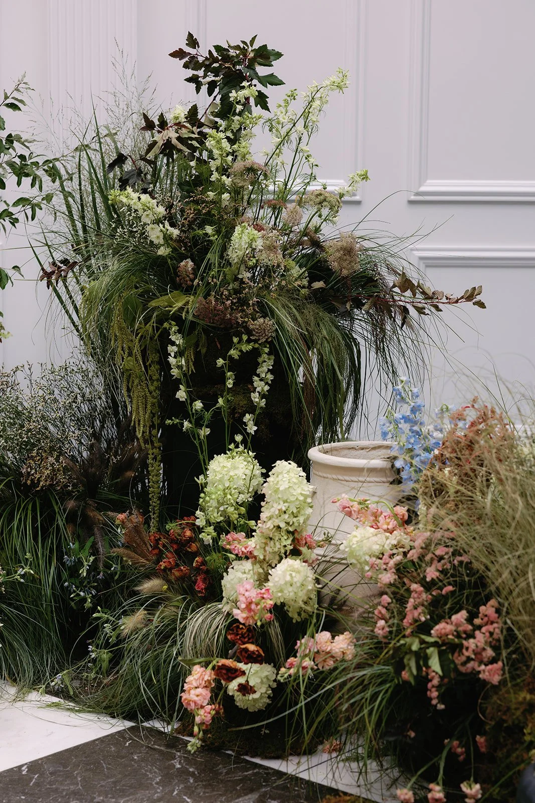 Lauren_Josh_Wedding_Previews-25.jpg