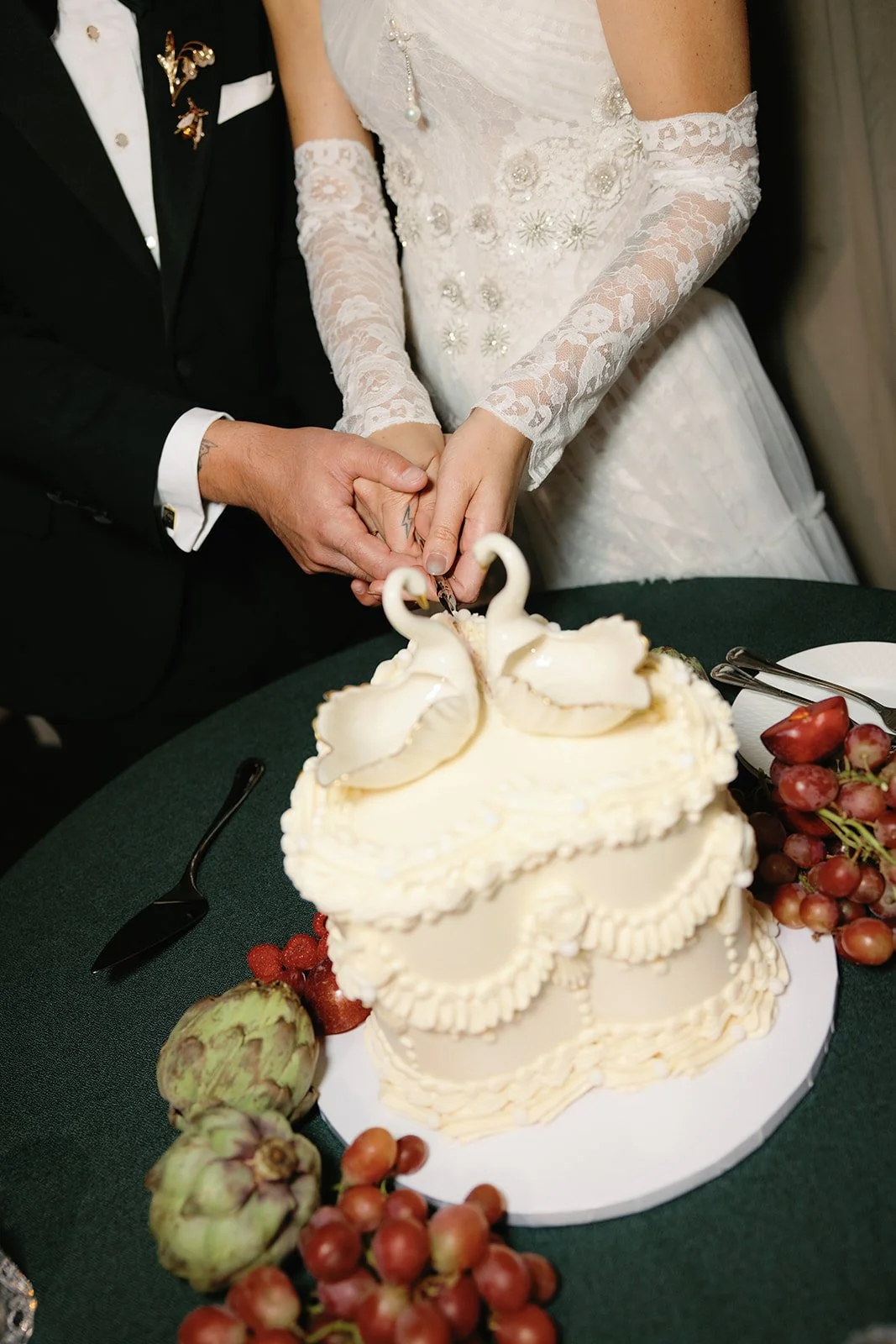 Lauren_Josh_Wedding_Previews-50.jpg