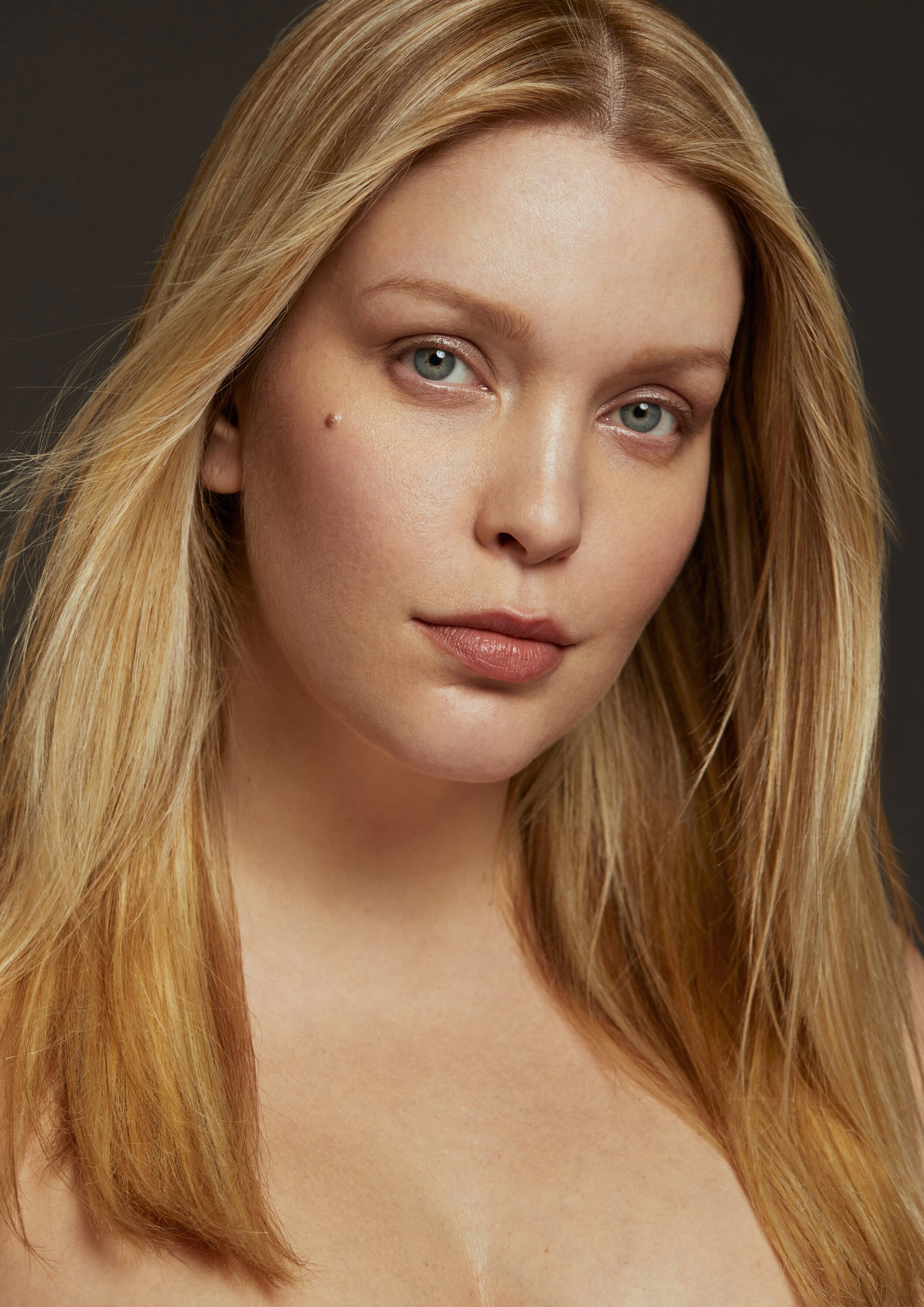 Leah+K.+%28one+curve%2944943.jpg